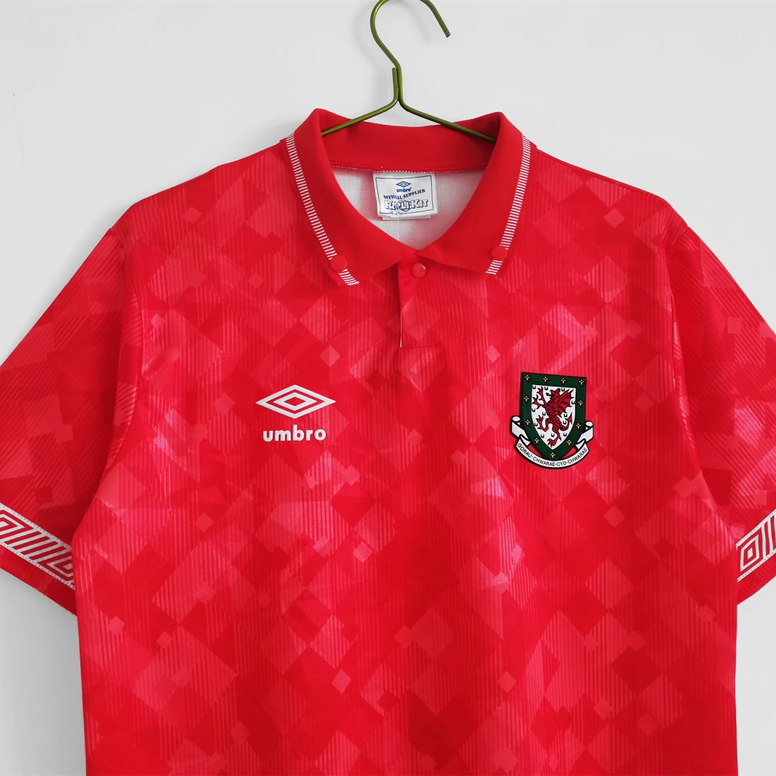 unitedfutballjersey-Retro Wales 1990 Home Stadium Jersey