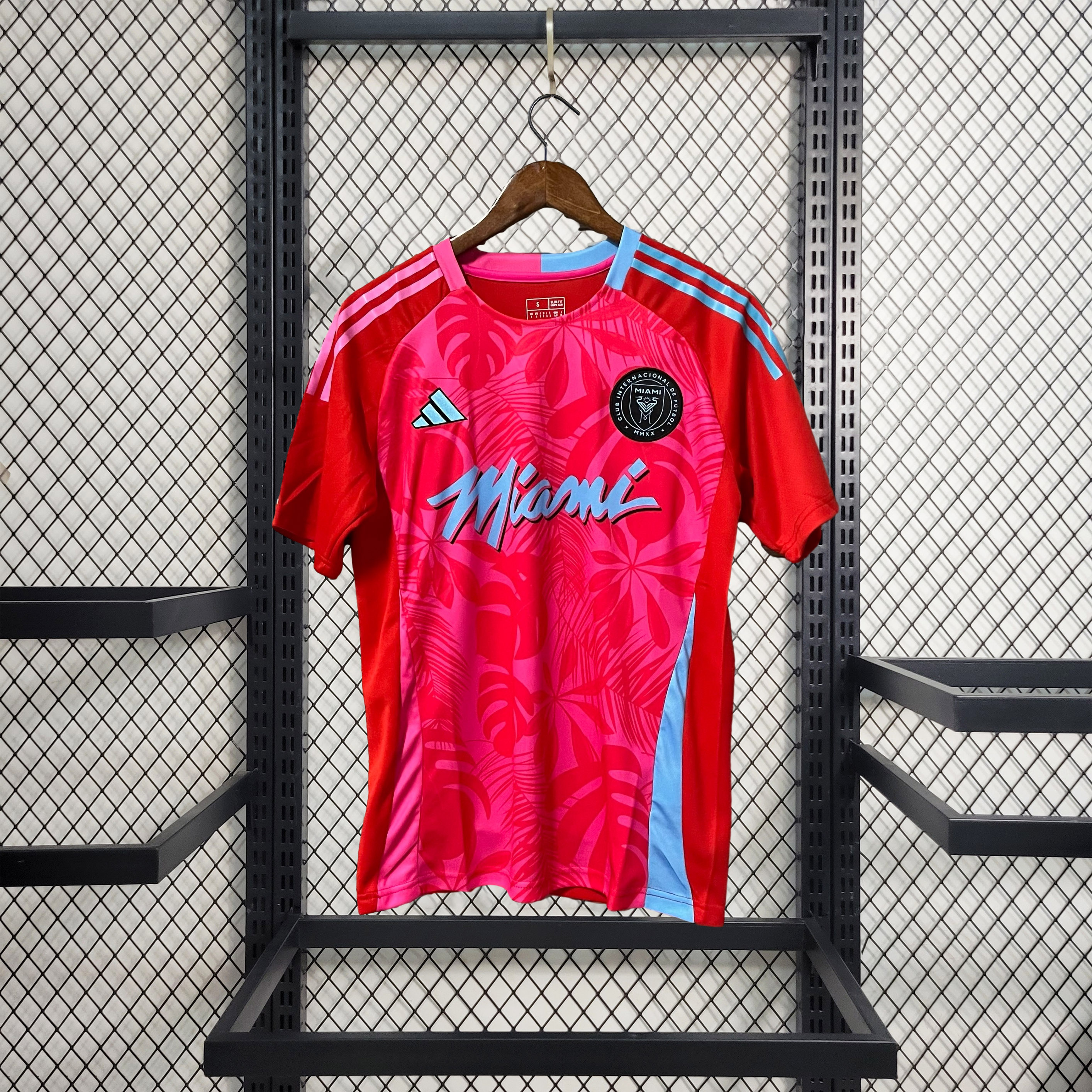ManixJersey.com | INT M.A.M 24-25 Pink Red Leaves Special Edition Jersey - Fans Version -Customize Name, Number and Patch | Worldwide Shipping