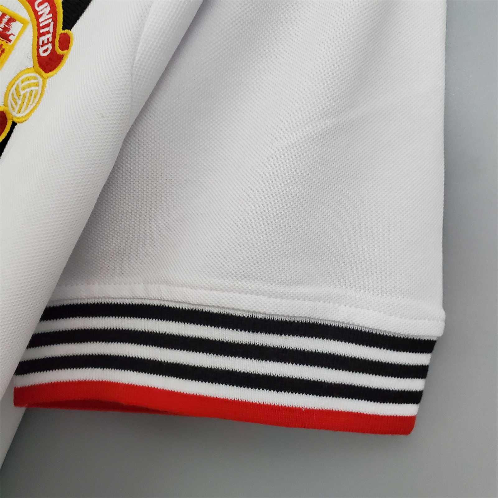 ManixJersey.com | Retro Manchester United 75-80 Away Jersey -Customize Name, Number and Patch | Worldwide Shipping