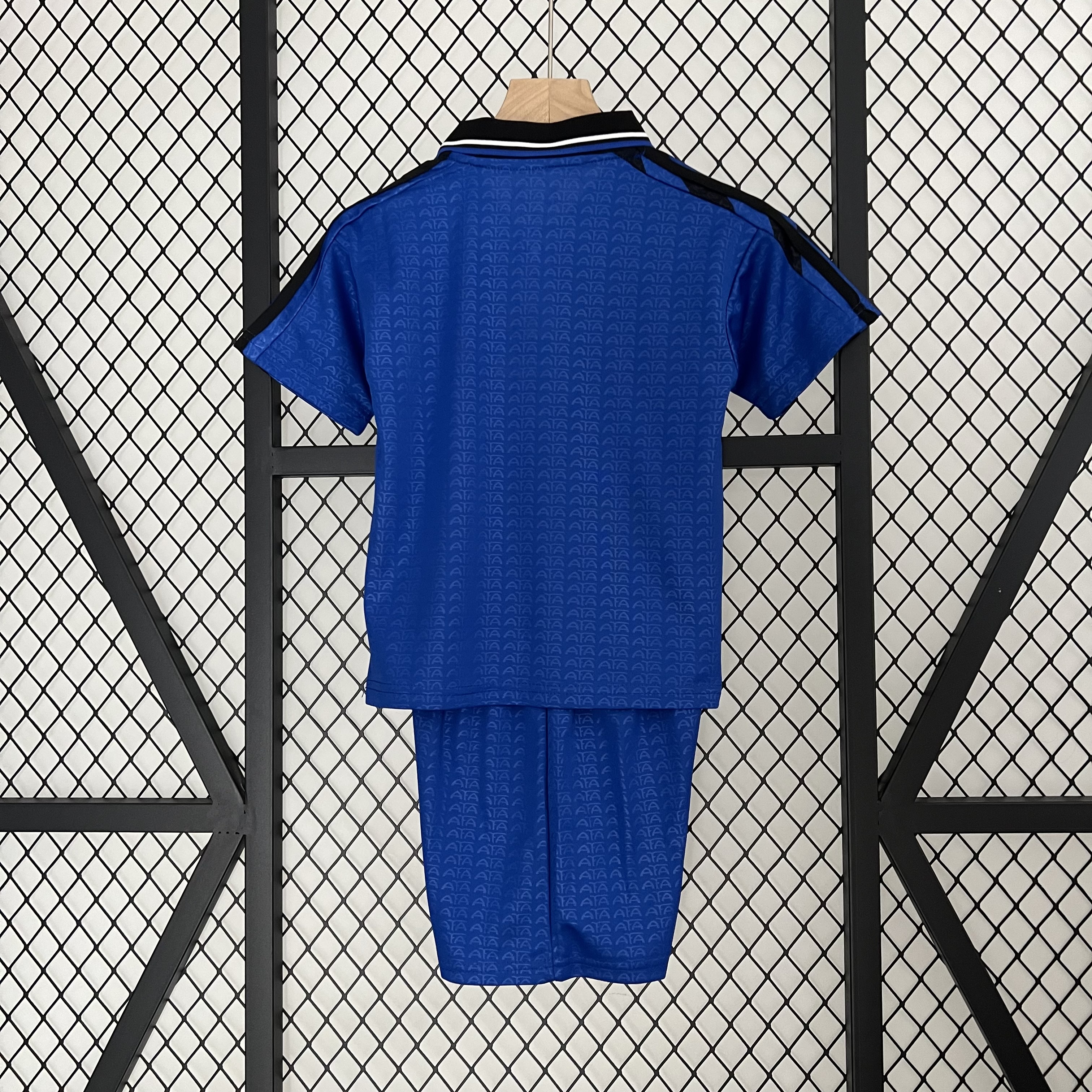 ManixJersey.com | Retro Argentina 1994 Away Stadium Kids Kit -Customize Name, Number and Patch | Worldwide Shipping