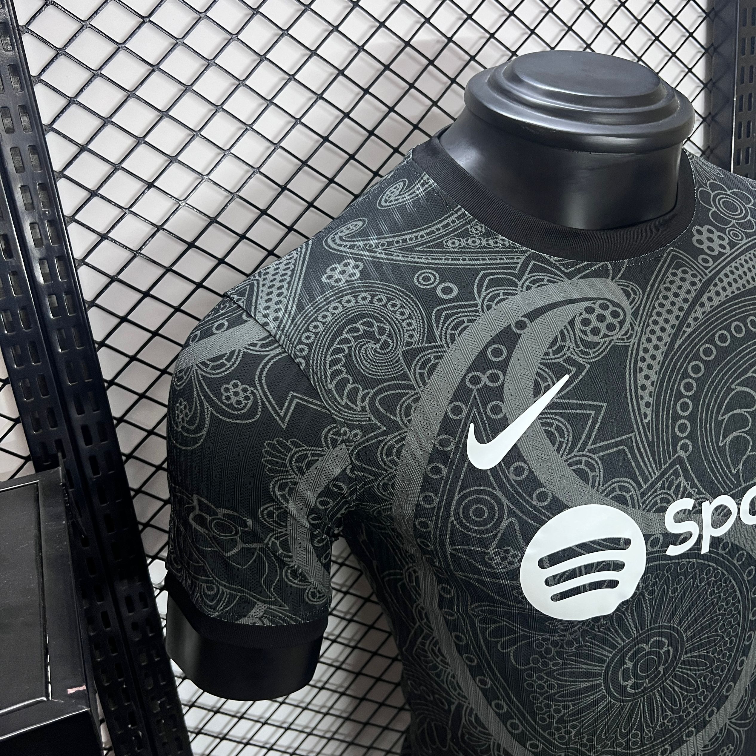 SIUjerseys-Barcelona 24-25 Black Speical Jersey - Player Version