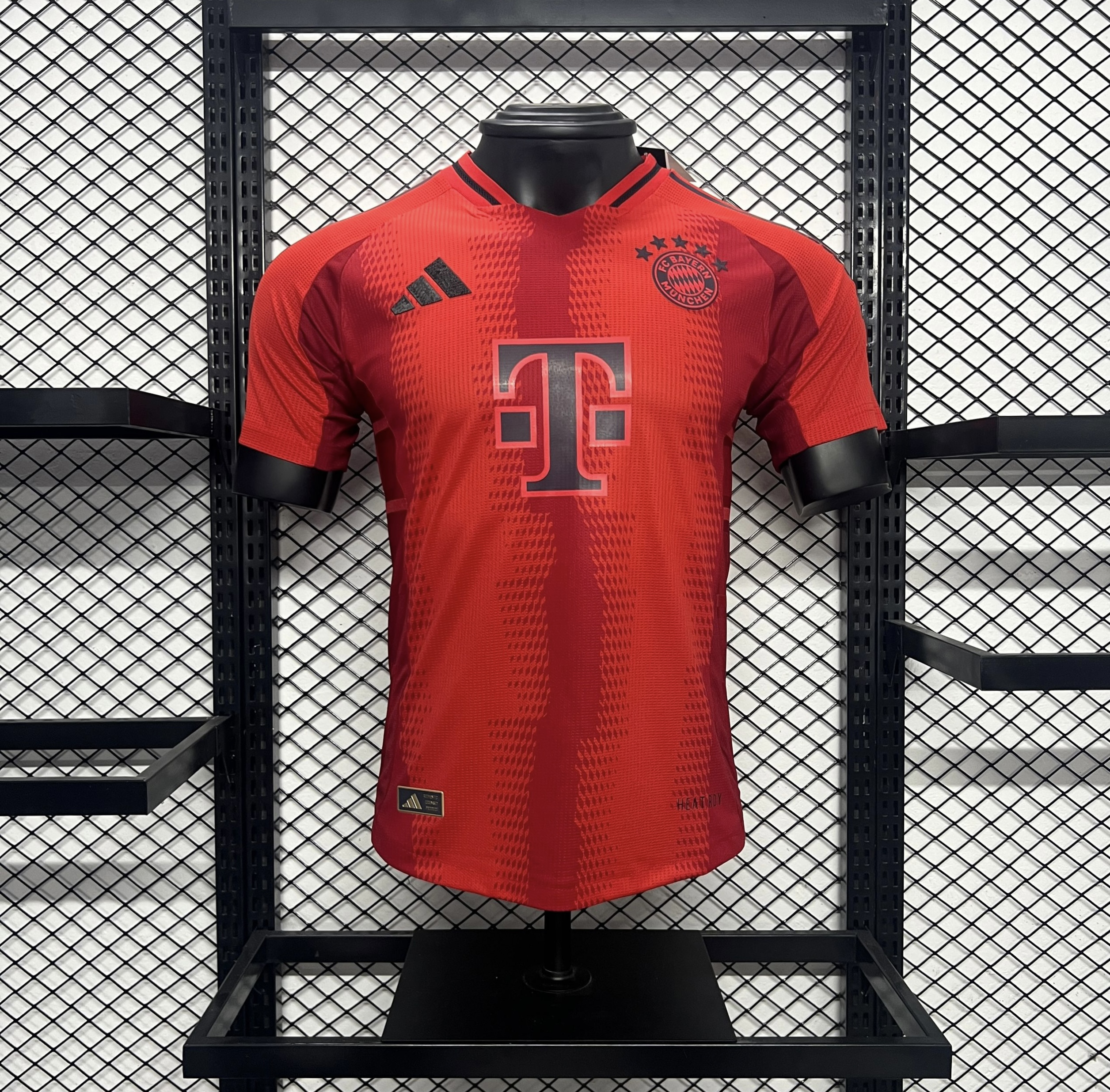 Bayern Munich 24-25 Home Stadium Jersey - Player Version:football jersey mysite: unitedjerseyfootball 邓江浪:football