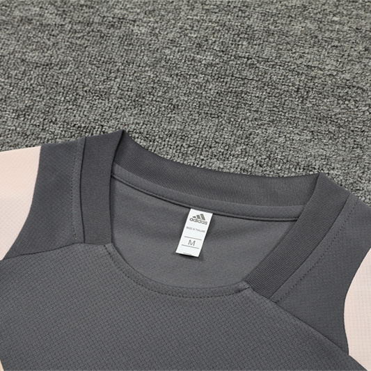 JerseysGala.com | Real Madrid 24-25 Short-Sleeve Training Set - Deep Grey -Customize Name, Number and Patch | Worldwide Shipping