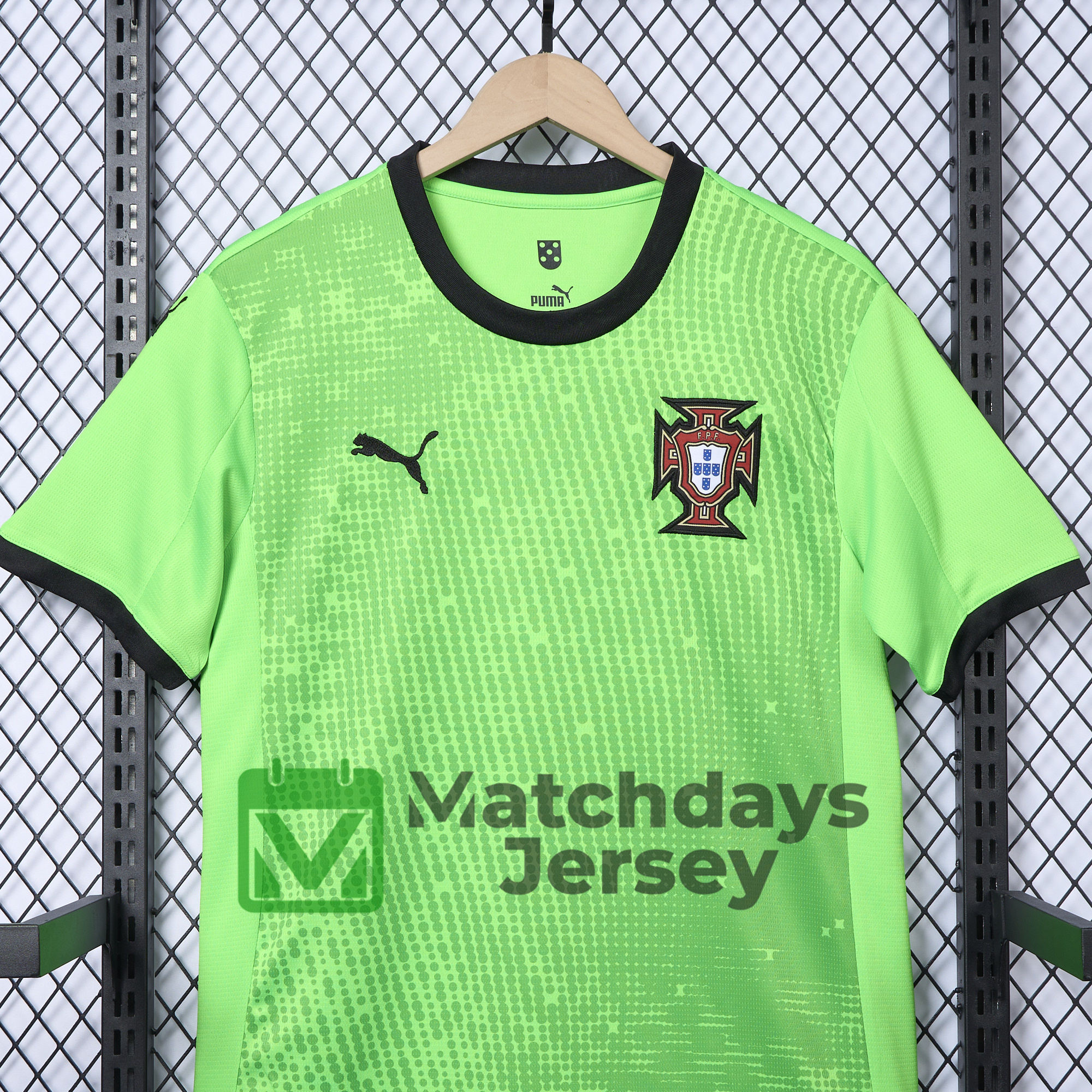 GlobeJersey-Portugal 2025-26 Green Goalkeeper Jersey - Fans Version