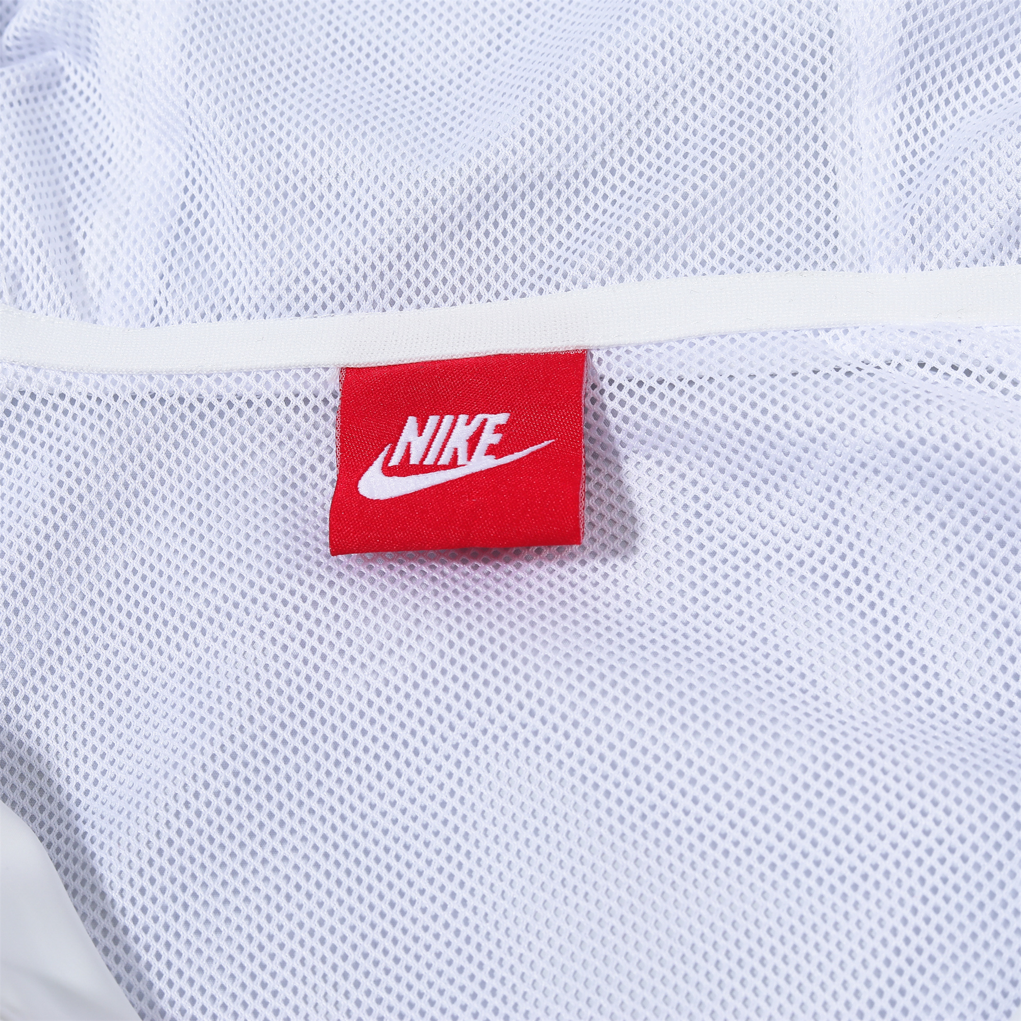 ManixJersey.com | England 2024 National Team Anthem White Hooded Windbreaker - Player Version -Customize Name, Number and Patch | Worldwide Shipping