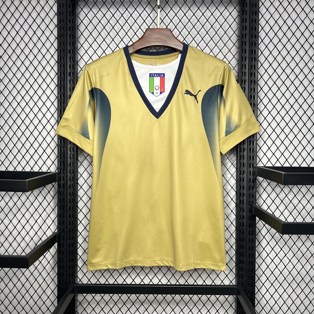 foot-Retro Italy 2006 Golden Goalkeeper Jersey