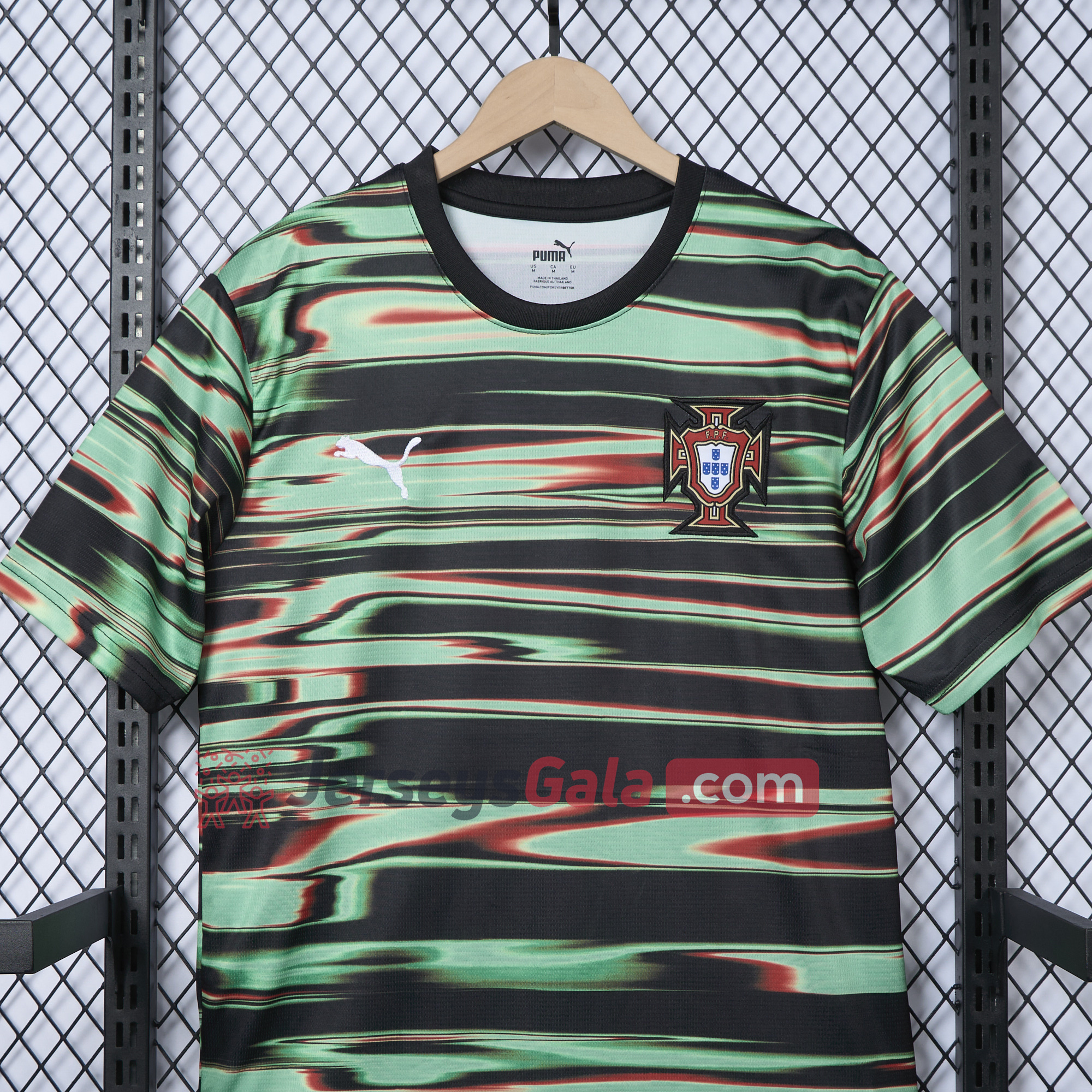 JerseysGala.com | Portugal 2025-26 Training Jersey - Fans Version -Customize Name, Number and Patch | Worldwide Shipping