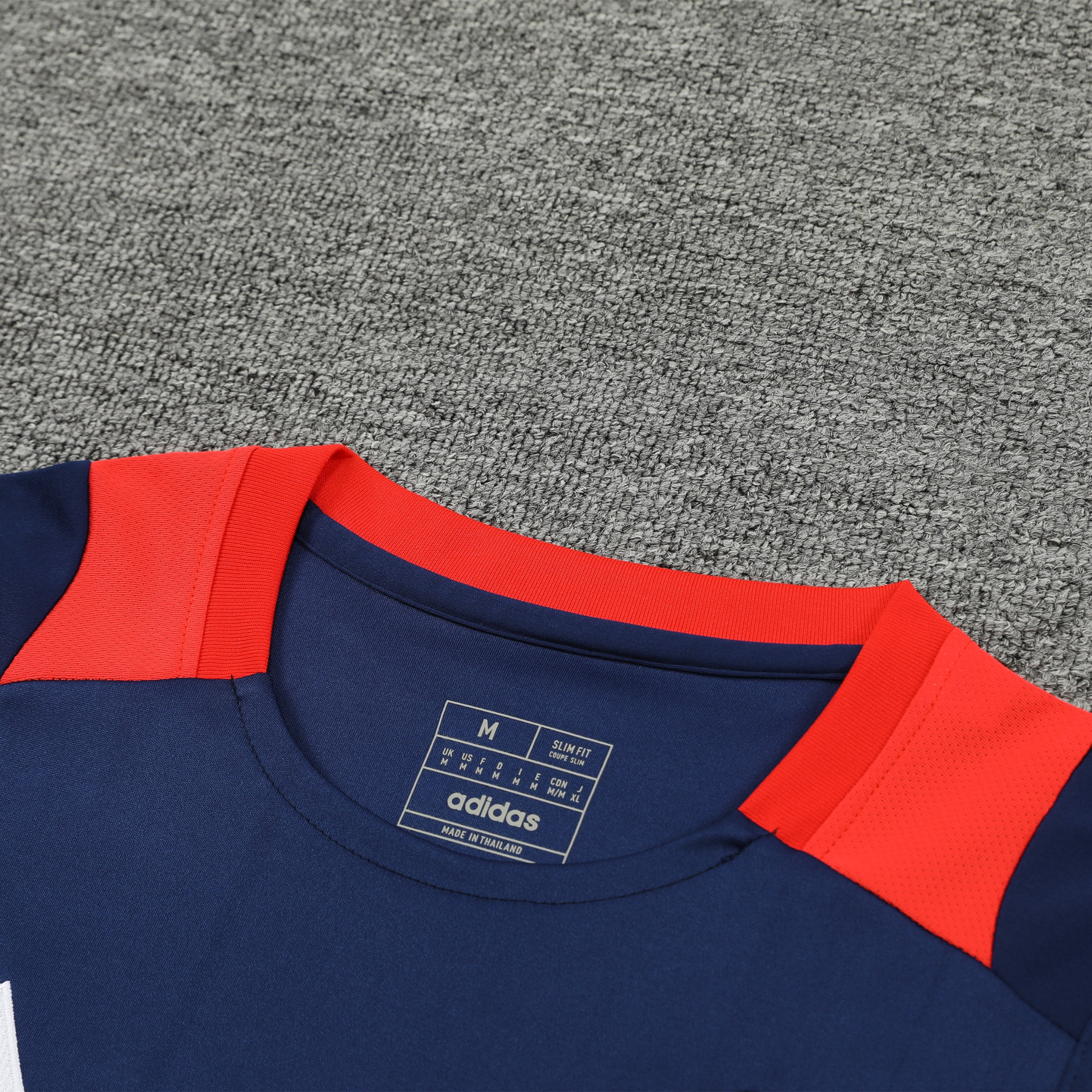 ManixJersey.com | Manchester United 24-25 Vest Training Set - Deep Blue -Customize Name, Number and Patch | Worldwide Shipping