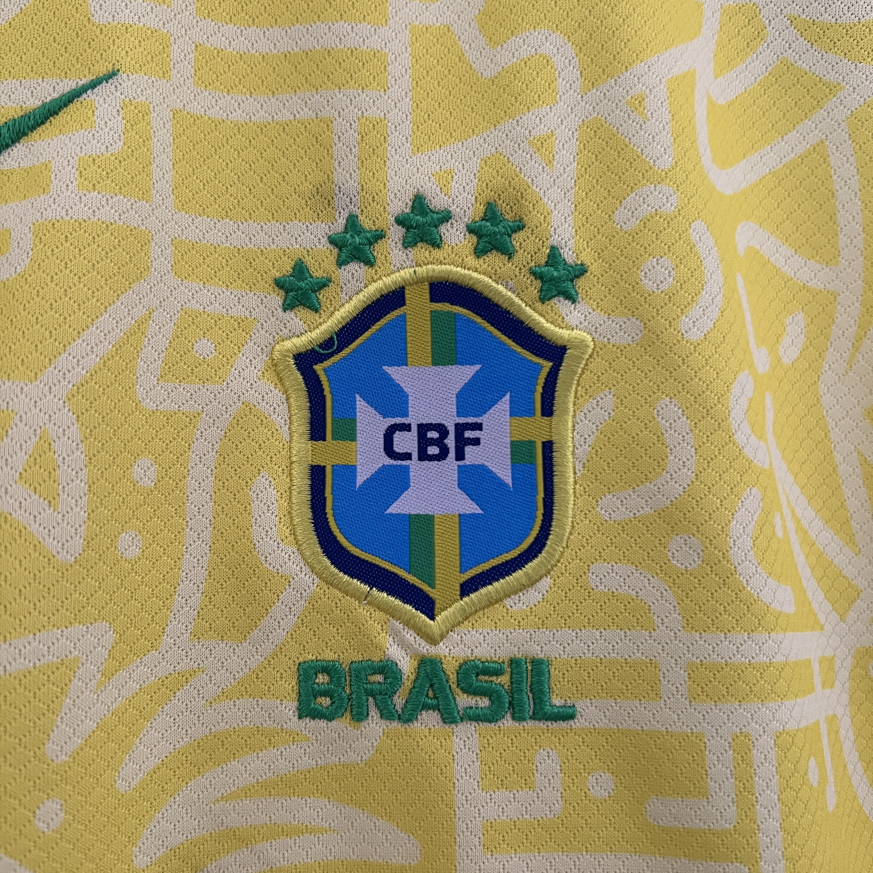 ManixJersey.com | Brazil 2024 Home Stadium Kids Kit -Customize Name, Number and Patch | Worldwide Shipping