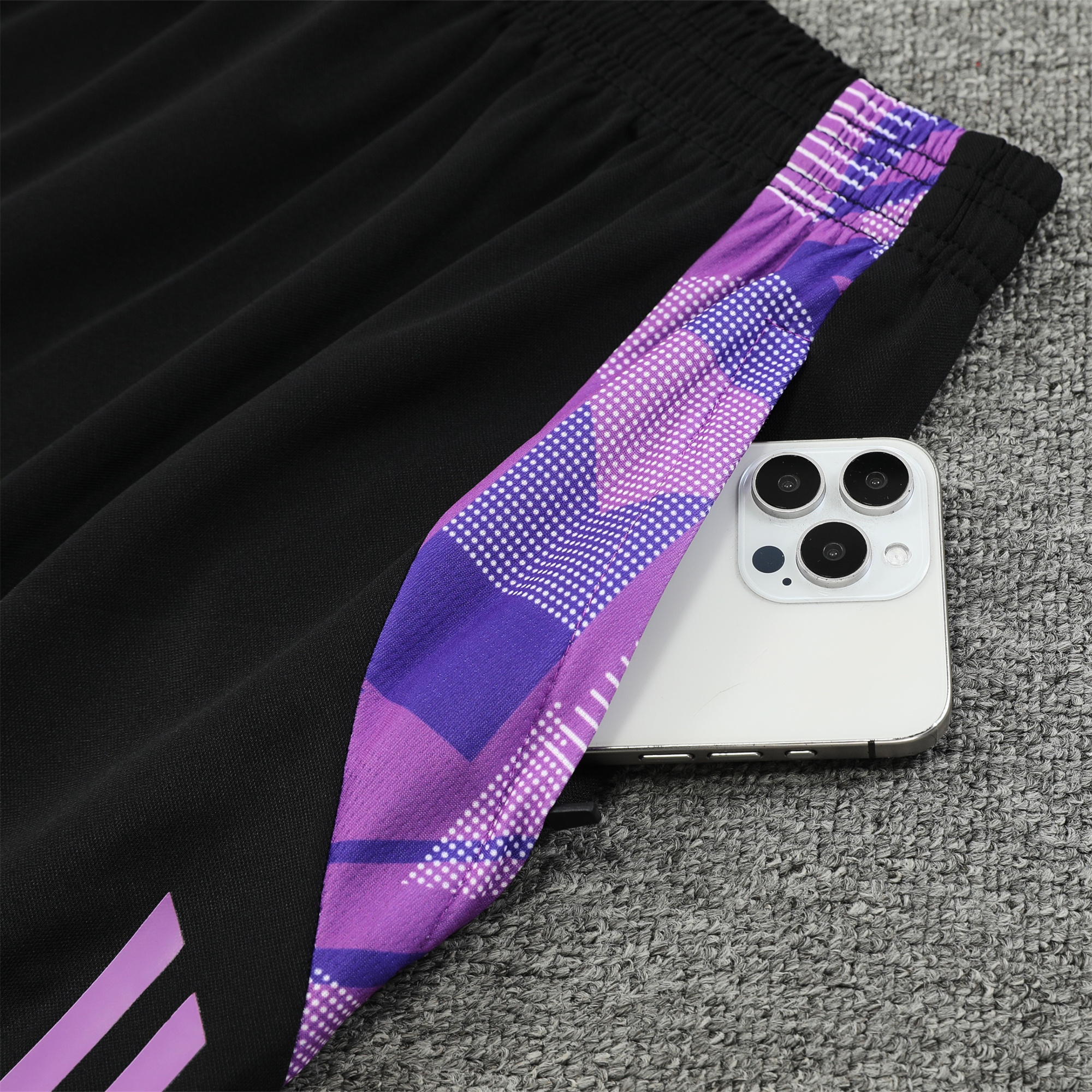 ManixJersey.com | Germany 24-25 Training Vest Suit - Black -Customize Name, Number and Patch | Worldwide Shipping