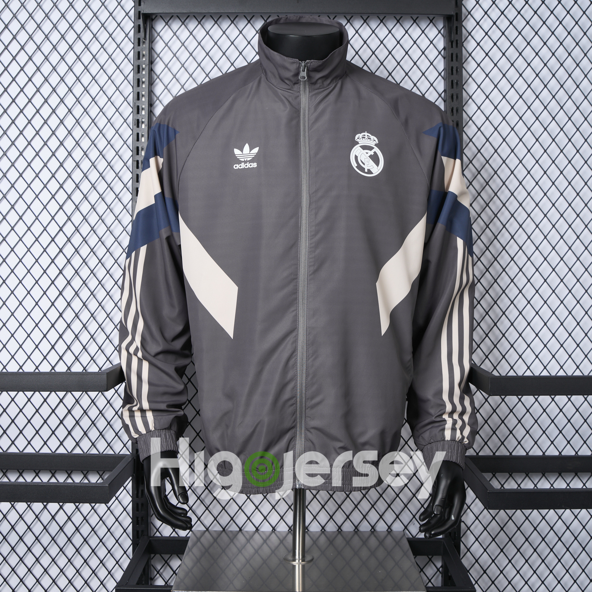 Higojerseys-Real Madrid 24-25 Throwback Windbreaker Jacket - Grey
