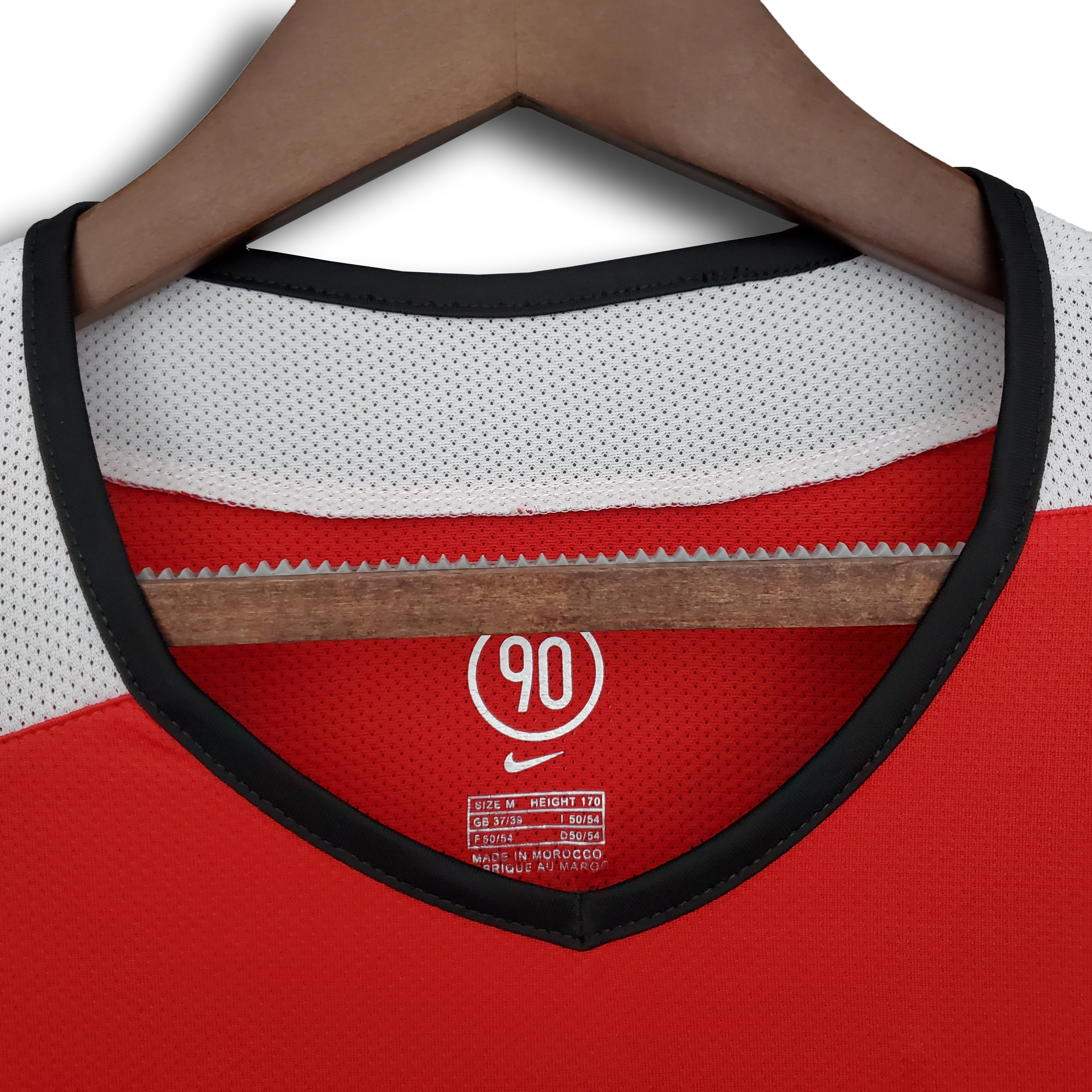 SIUjerseys-Retro Manchester United 04-06 Home Jersey