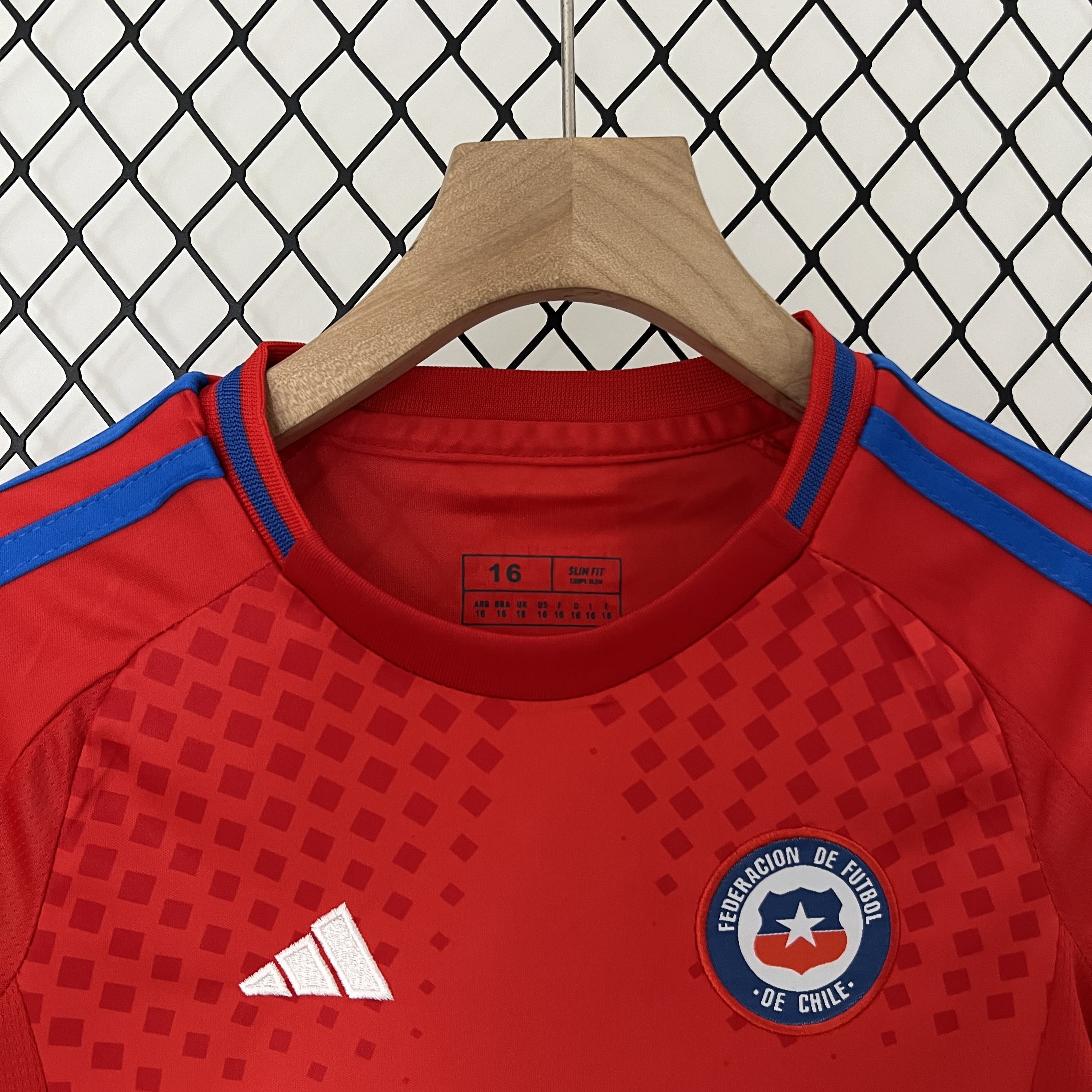 ManixJersey.com | Chile 2024 Home Stadium Kids Kit -Customize Name, Number and Patch | Worldwide Shipping