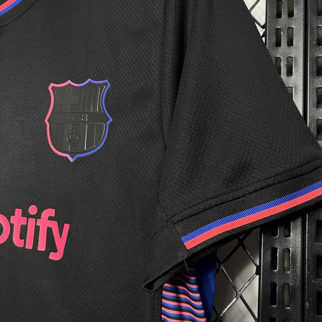 ManixJersey.com | Barcelona 24-25 Black Pink Speical Jersey - Fans Version -Customize Name, Number and Patch | Worldwide Shipping