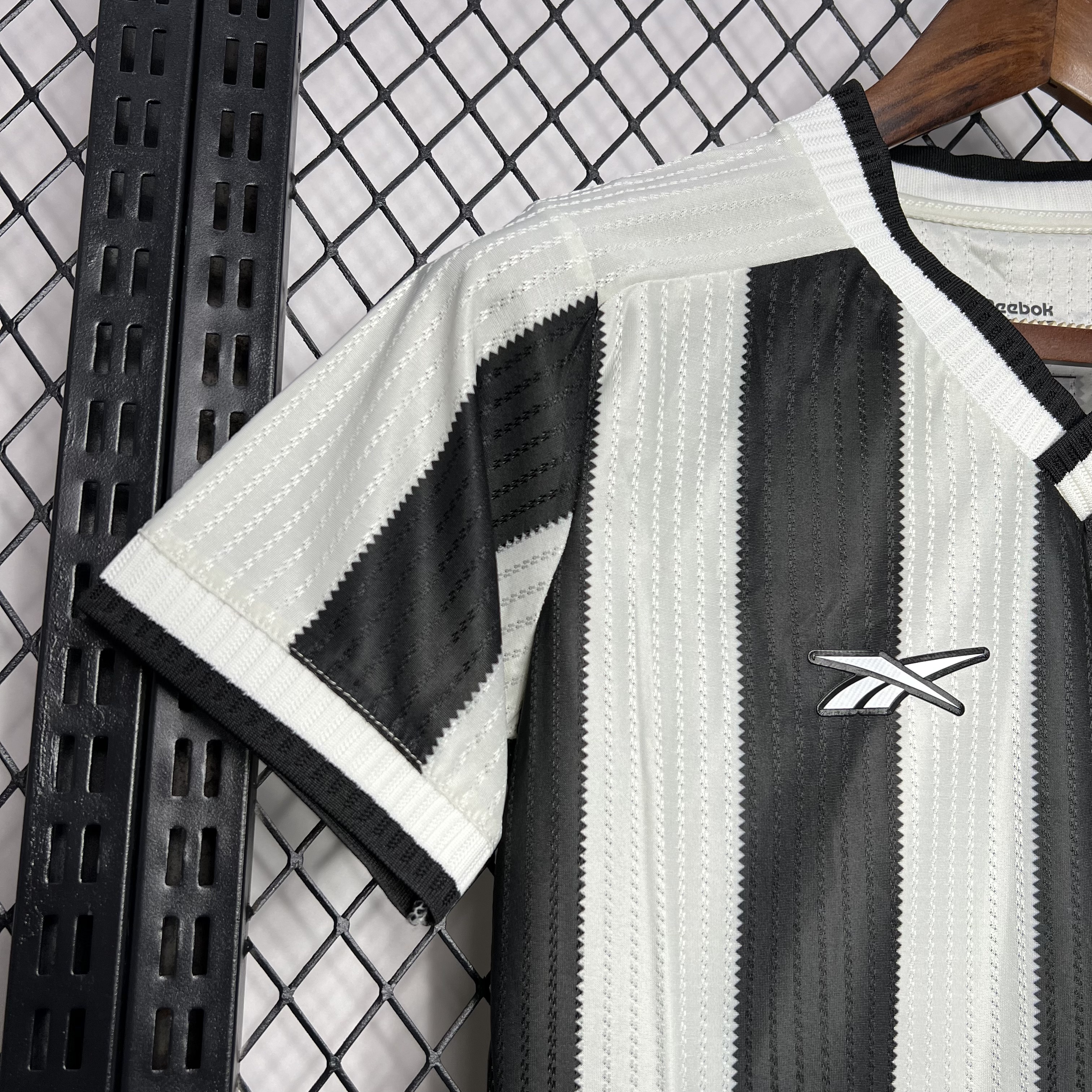 ManixJersey.com | Women's Botafogo 2024 Home Unsponsored Jersey -Customize Name, Number and Patch | Worldwide Shipping