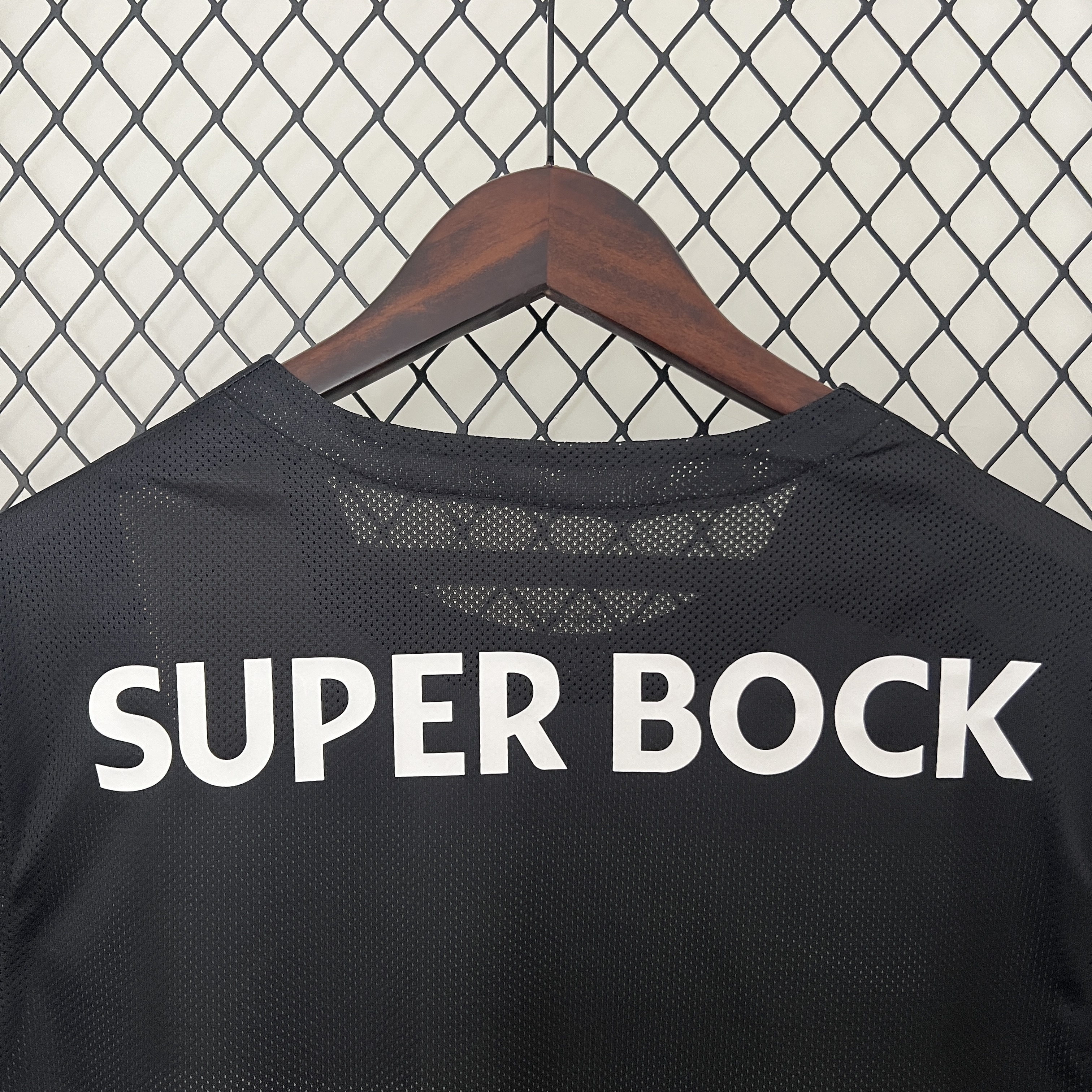 ManixJersey.com | Sporting CP Portugal 24-25 Home Stadium Jersey - Fans Version -Customize Name, Number and Patch | Worldwide Shipping