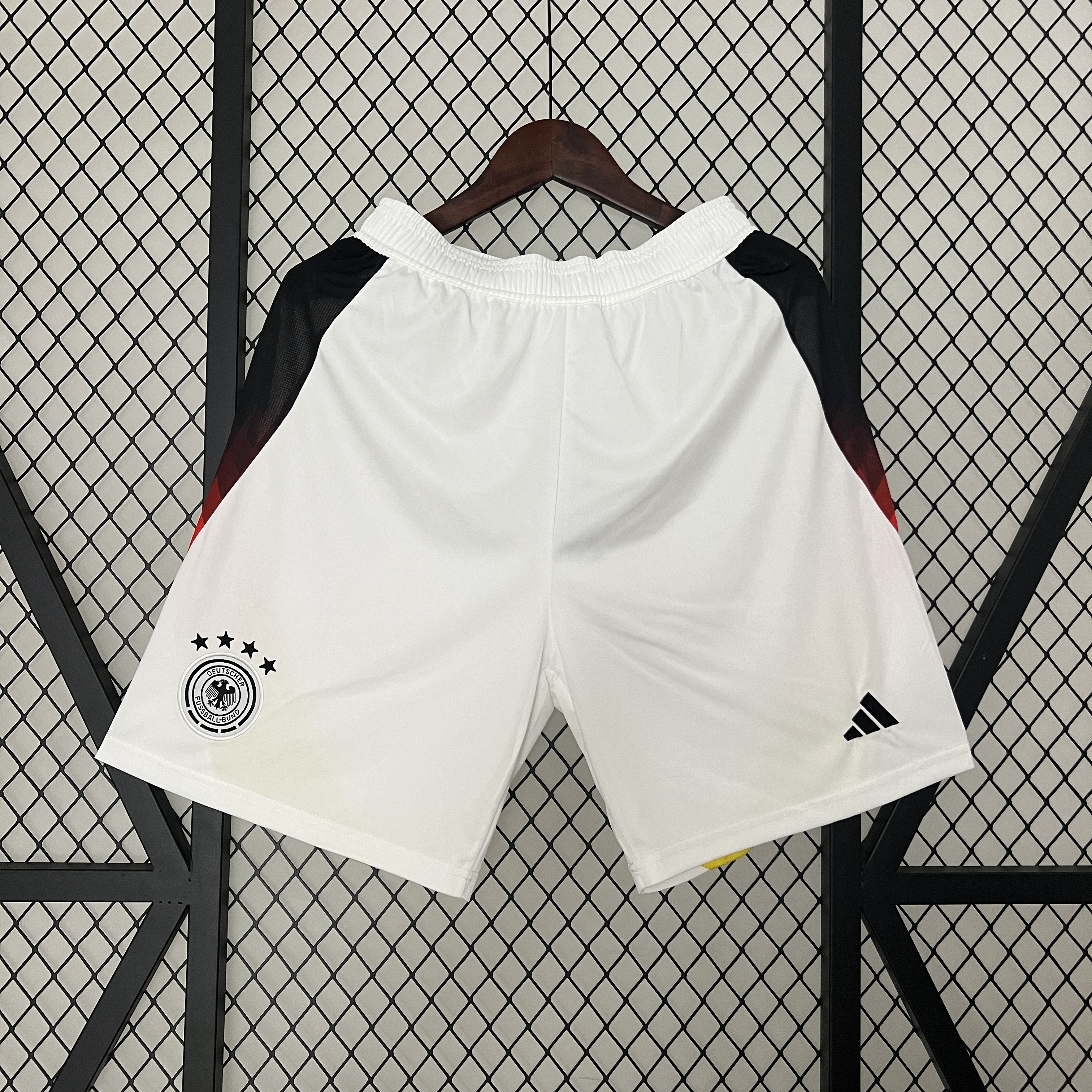 unitedfutballjersey-Germany 2024 Home Shorts - Fans Version