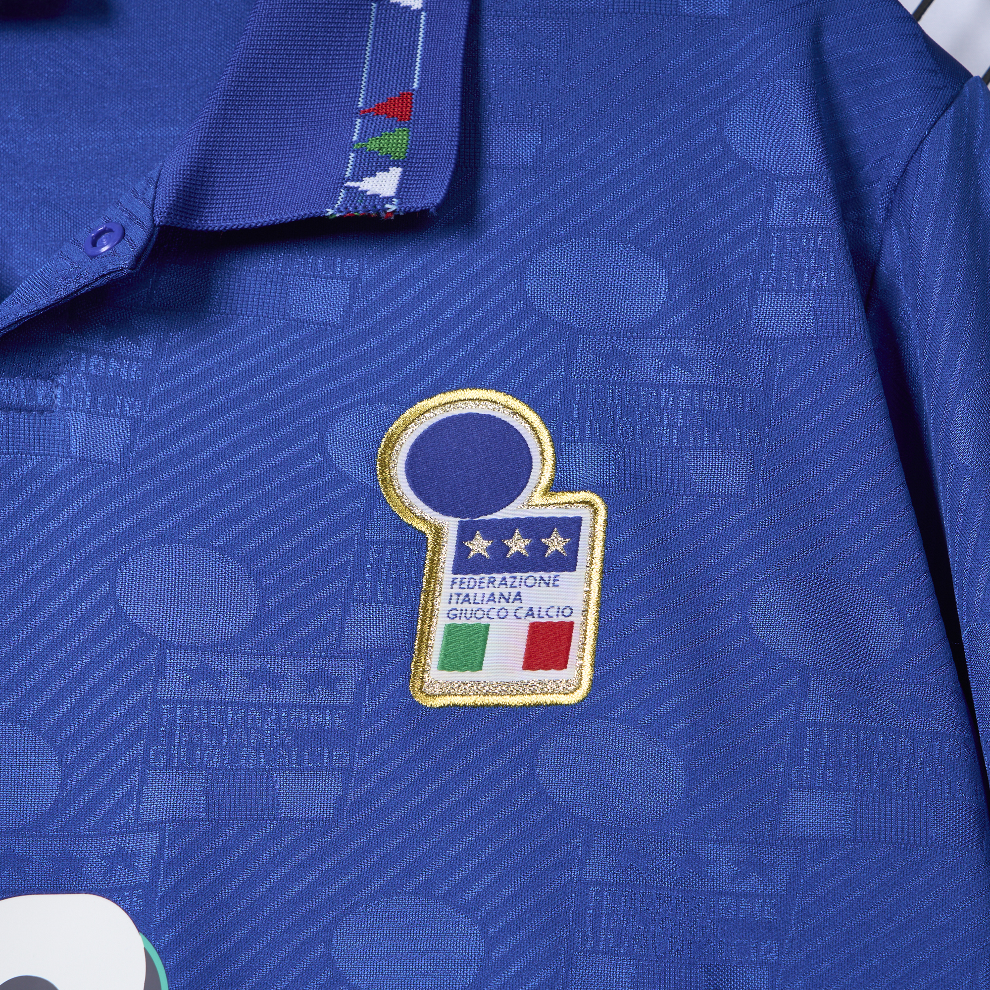 ManixJersey.com | Retro Italy 1994 Home Stadium Jersey -Customize Name, Number and Patch | Worldwide Shipping