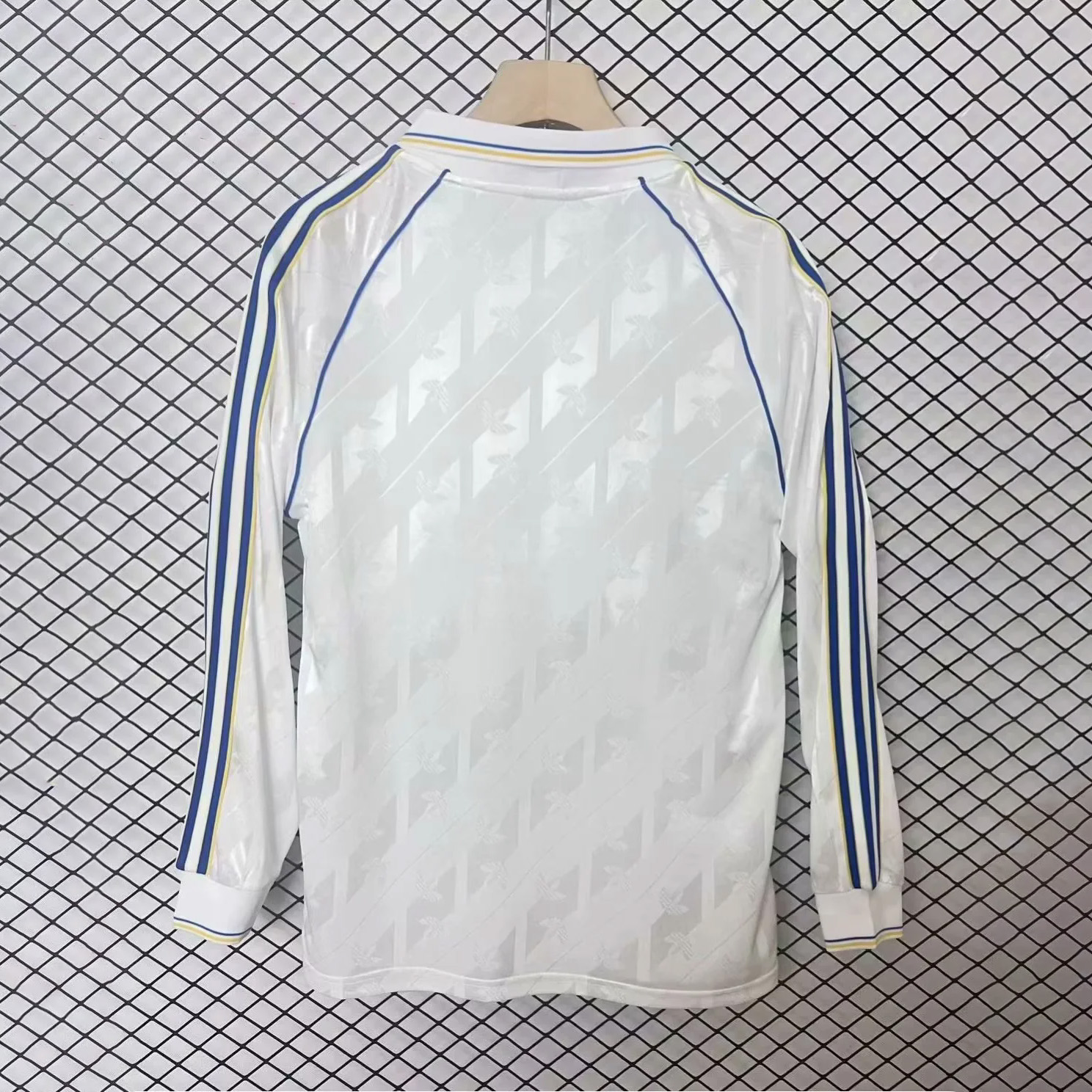 JerseysGala.com | Leeds United 24-25 Spezial Collection White Long Sleeve Polo Shirts -Customize Name, Number and Patch | Worldwide Shipping