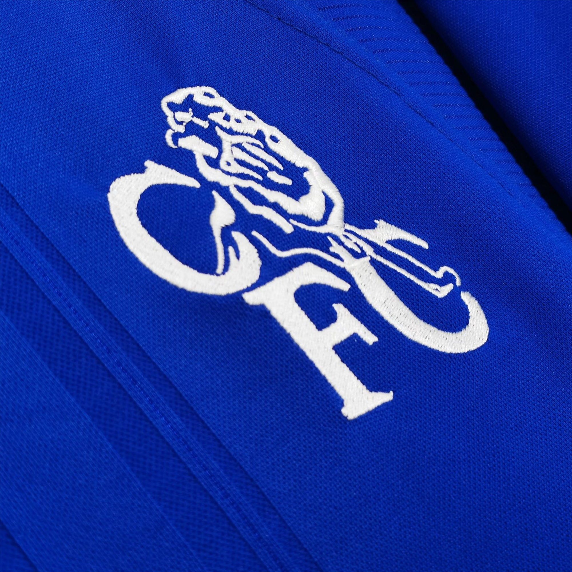 ManixJersey.com | Retro C.H.E.L.S.E.A 1999-01 Home Stadium Jersey -Customize Name, Number and Patch | Worldwide Shipping