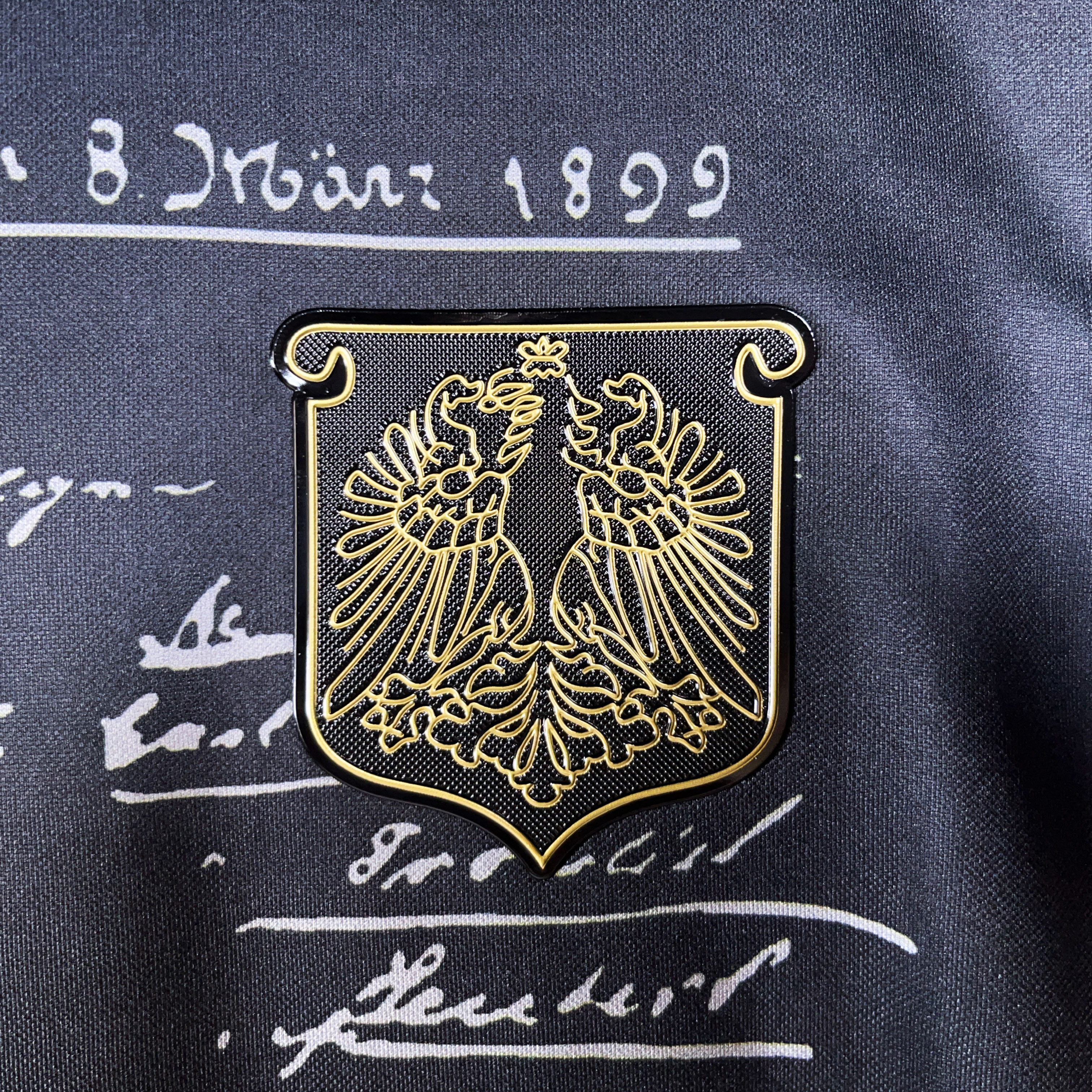 Frankfurt 23-24 125th Anniversary Edition Jersey - Fans Version:football jersey mysite: unitedjerseyfootball 邓江浪:football