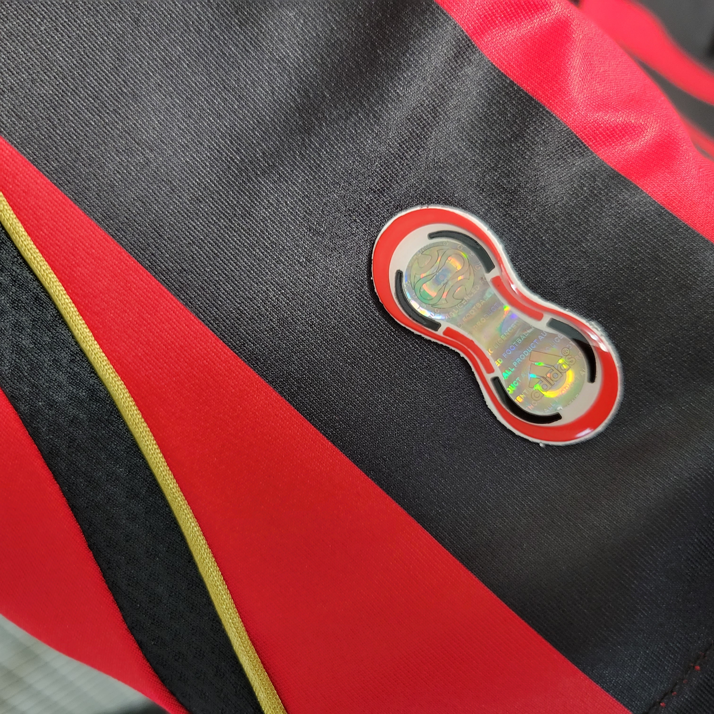 ManixJersey.com | Retro AC Milan 06-07 Home Stadium Long Sleeve Jersey -Customize Name, Number and Patch | Worldwide Shipping