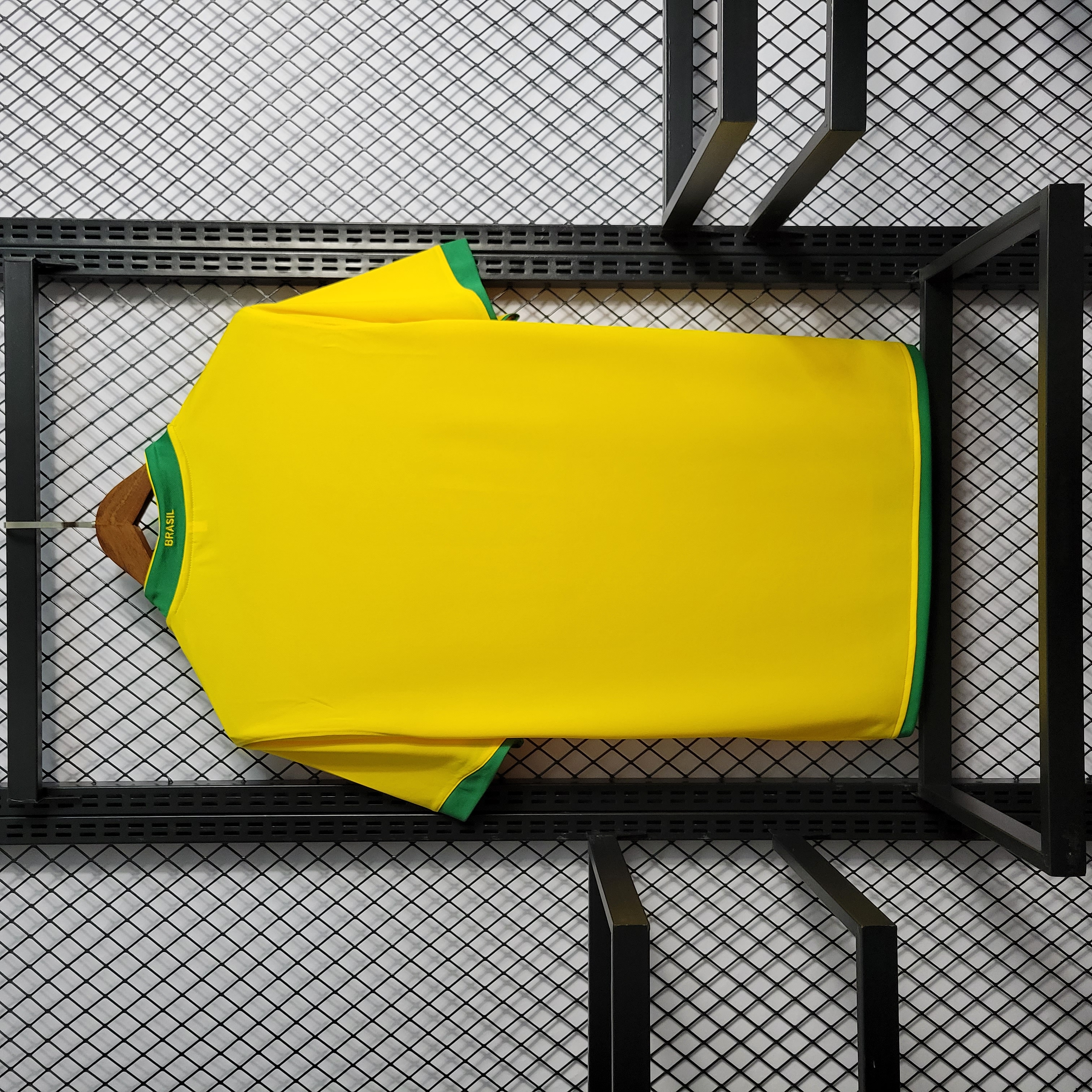 SIUjerseys-Retro Brazil 2006 Home Stadium Jersey