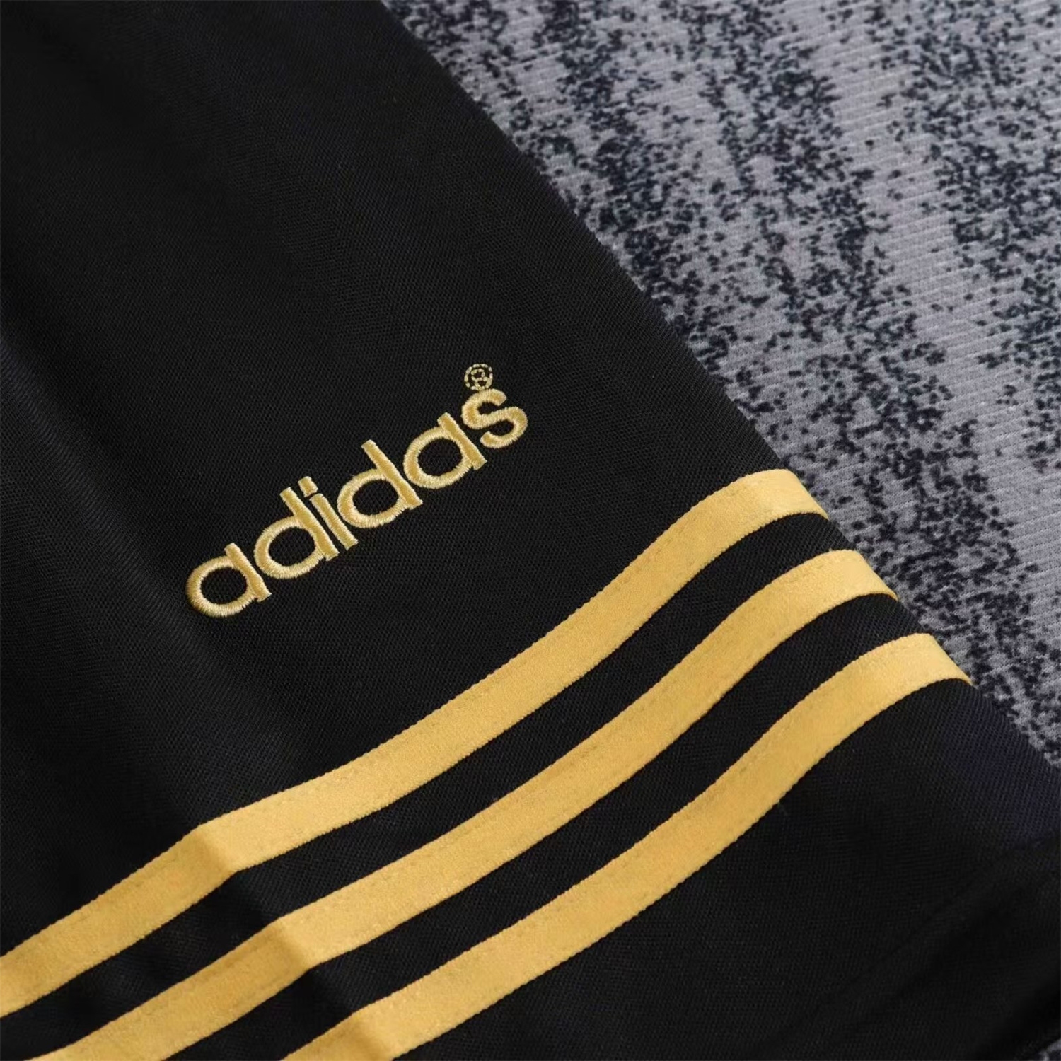 JerseysGala.com | Retro Liver.pool 1994-96 Third Kids Kit -Customize Name, Number and Patch | Worldwide Shipping