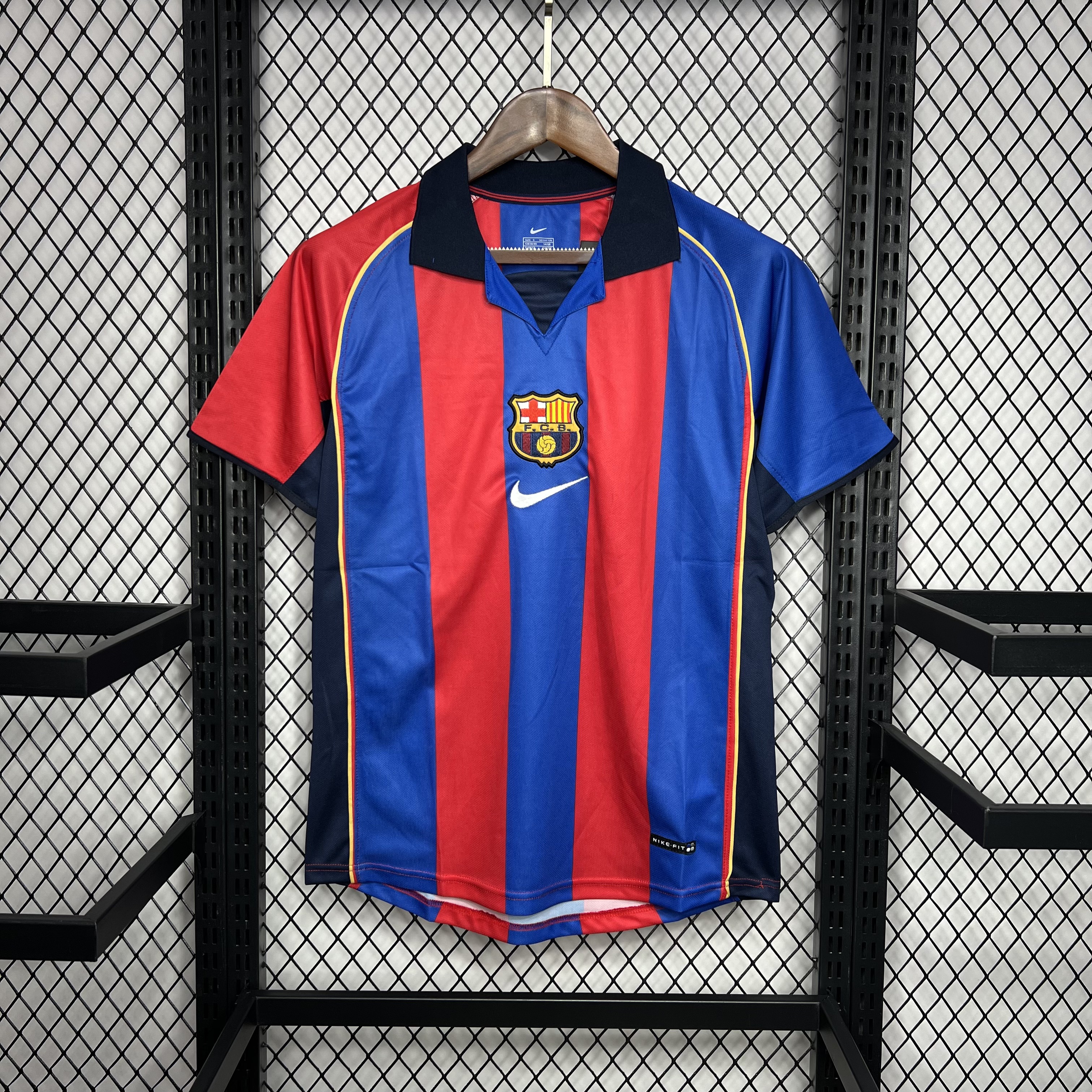 ManixJersey.com | Retro Barcelona 01-02 Home Stadium Jersey -Customize Name, Number and Patch | Worldwide Shipping