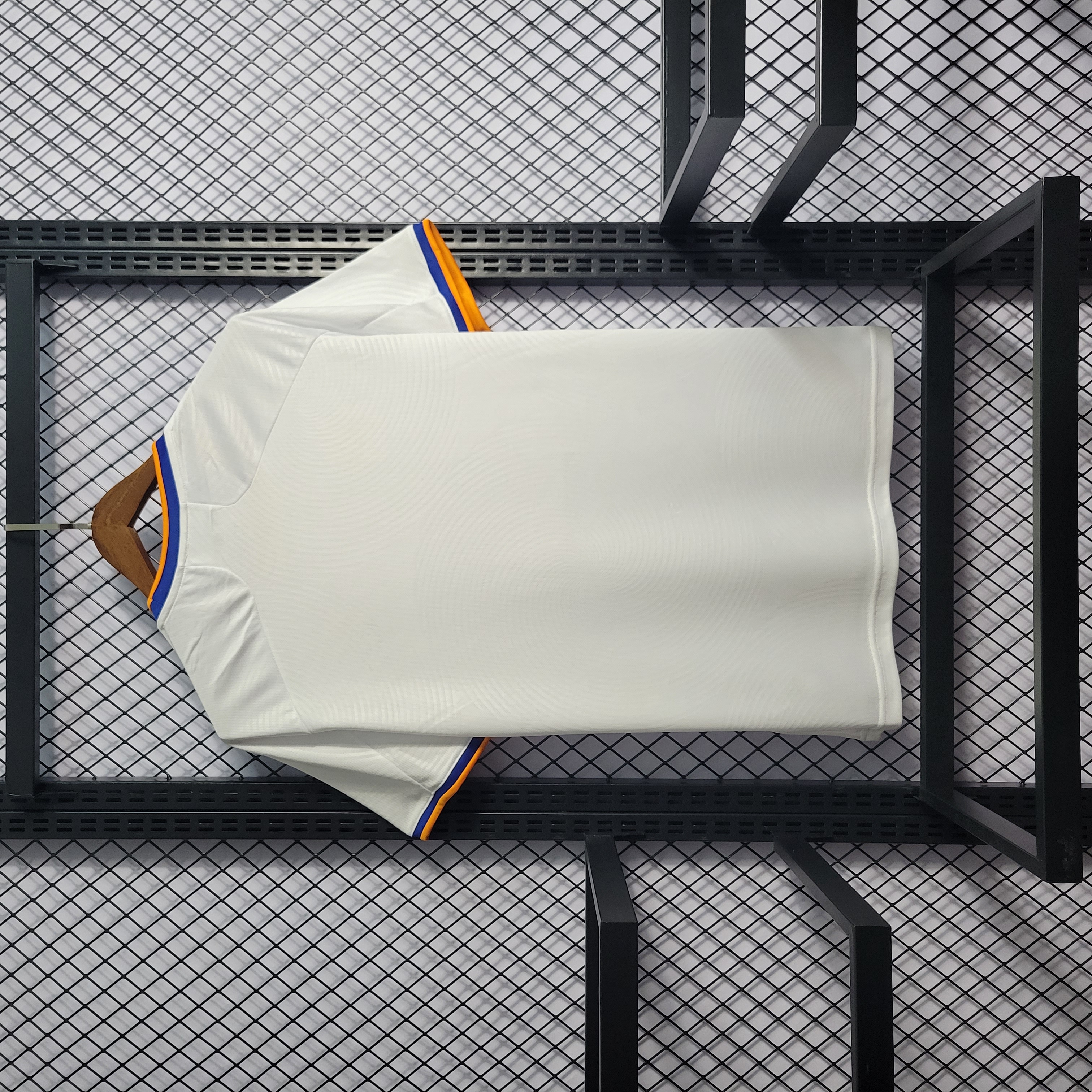 SIUjerseys-Retro Real Madrid 21-22 Home Stadium Jersey