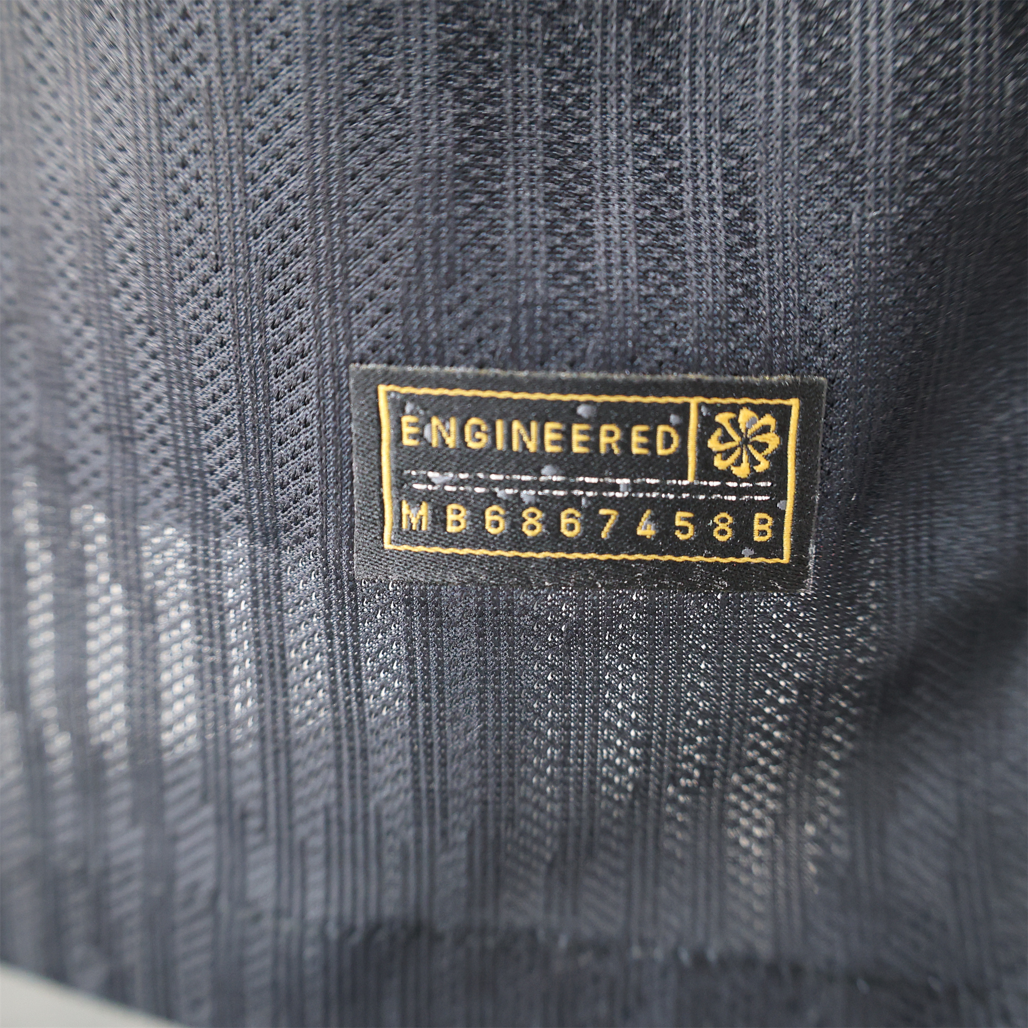 ManixJersey.com | Barcelona 24-25 Balck and Red Lion Special Edition Jersey - Player Version -Customize Name, Number and Patch | Worldwide Shipping