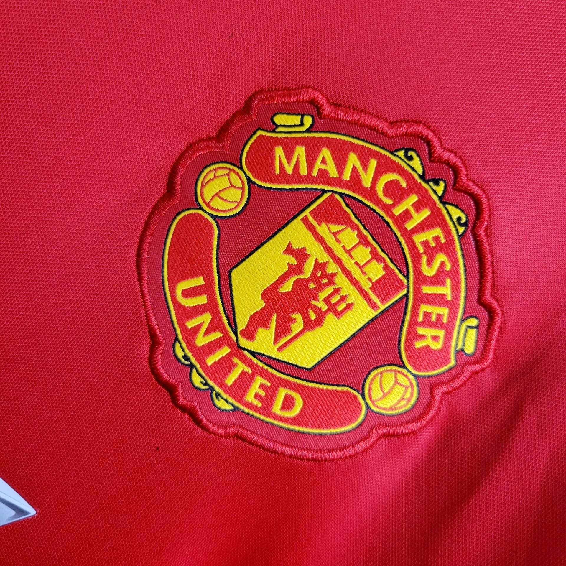 ManixJersey.com | Retro Manchester United 2017-18 Home Jersey -Customize Name, Number and Patch | Worldwide Shipping