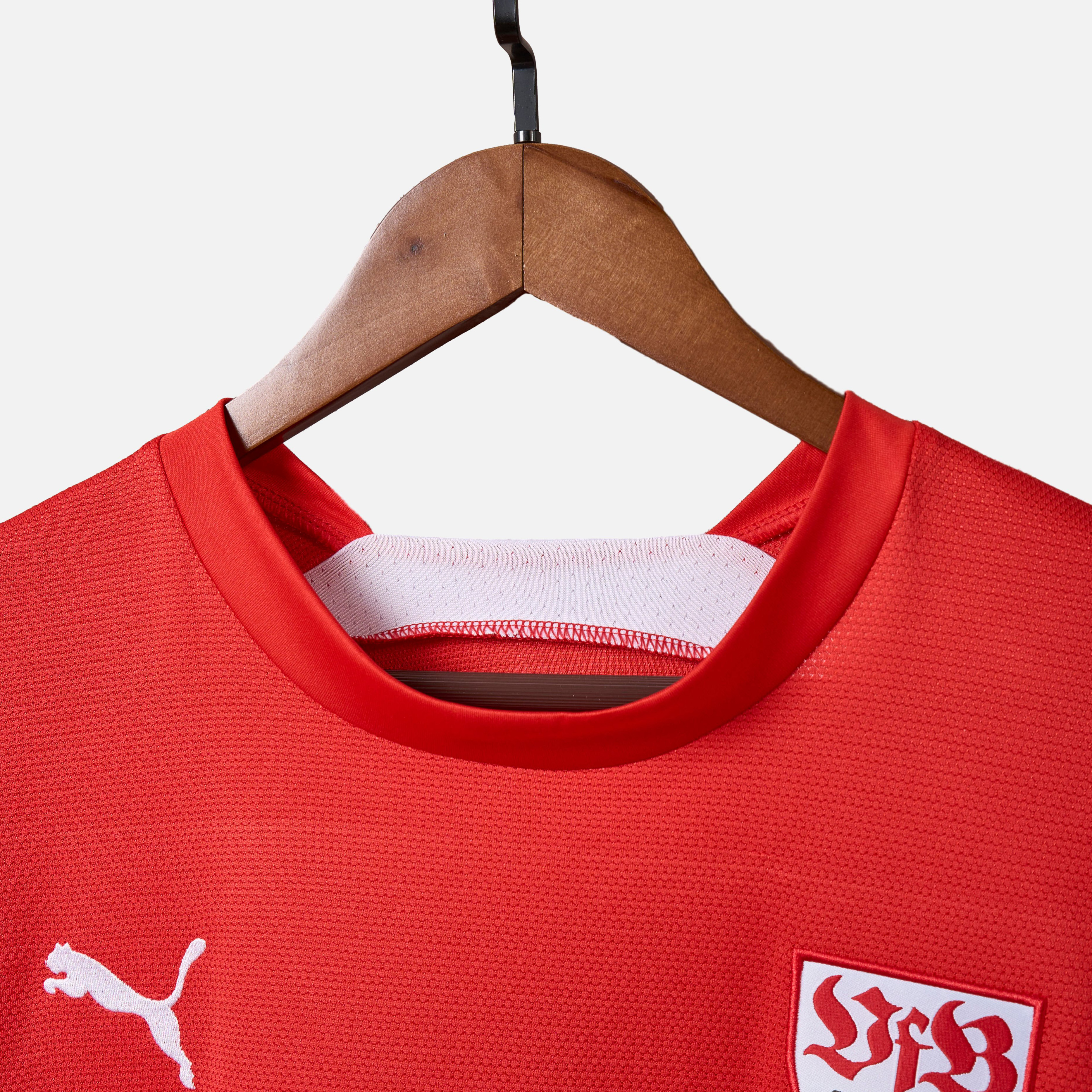 GlobeJersey-Retro Stuttgart 06-07 Away Stadium Jersey
