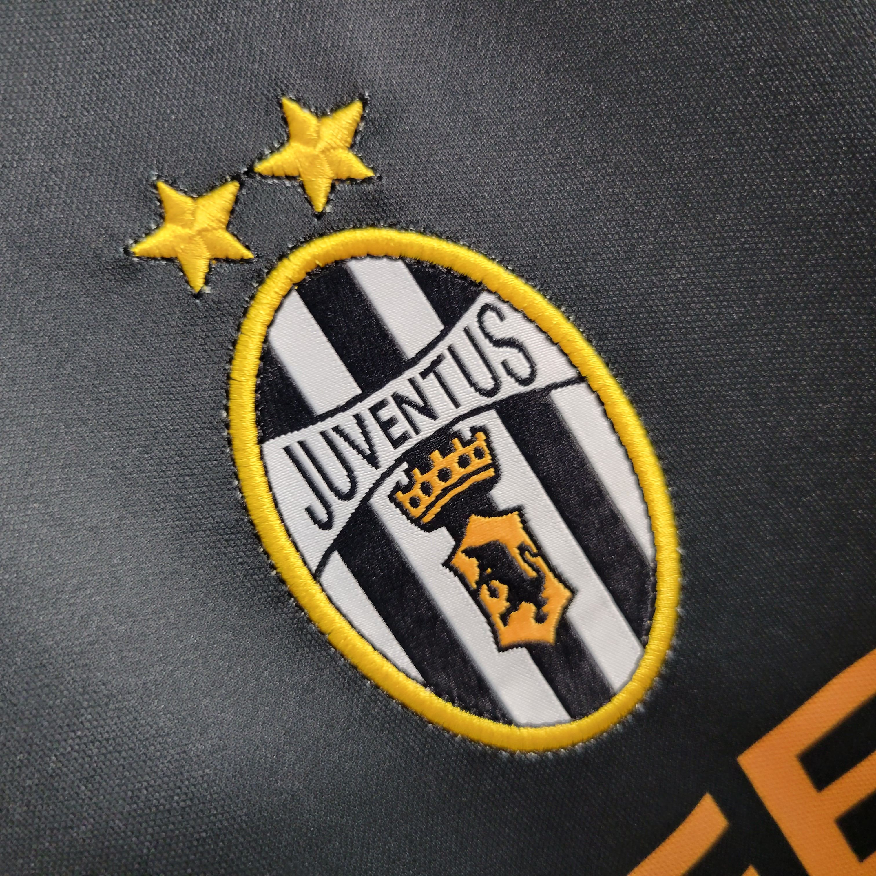 ManixJersey.com | Retro Juventus 2001-02 Away Stadium Jersey -Customize Name, Number and Patch | Worldwide Shipping