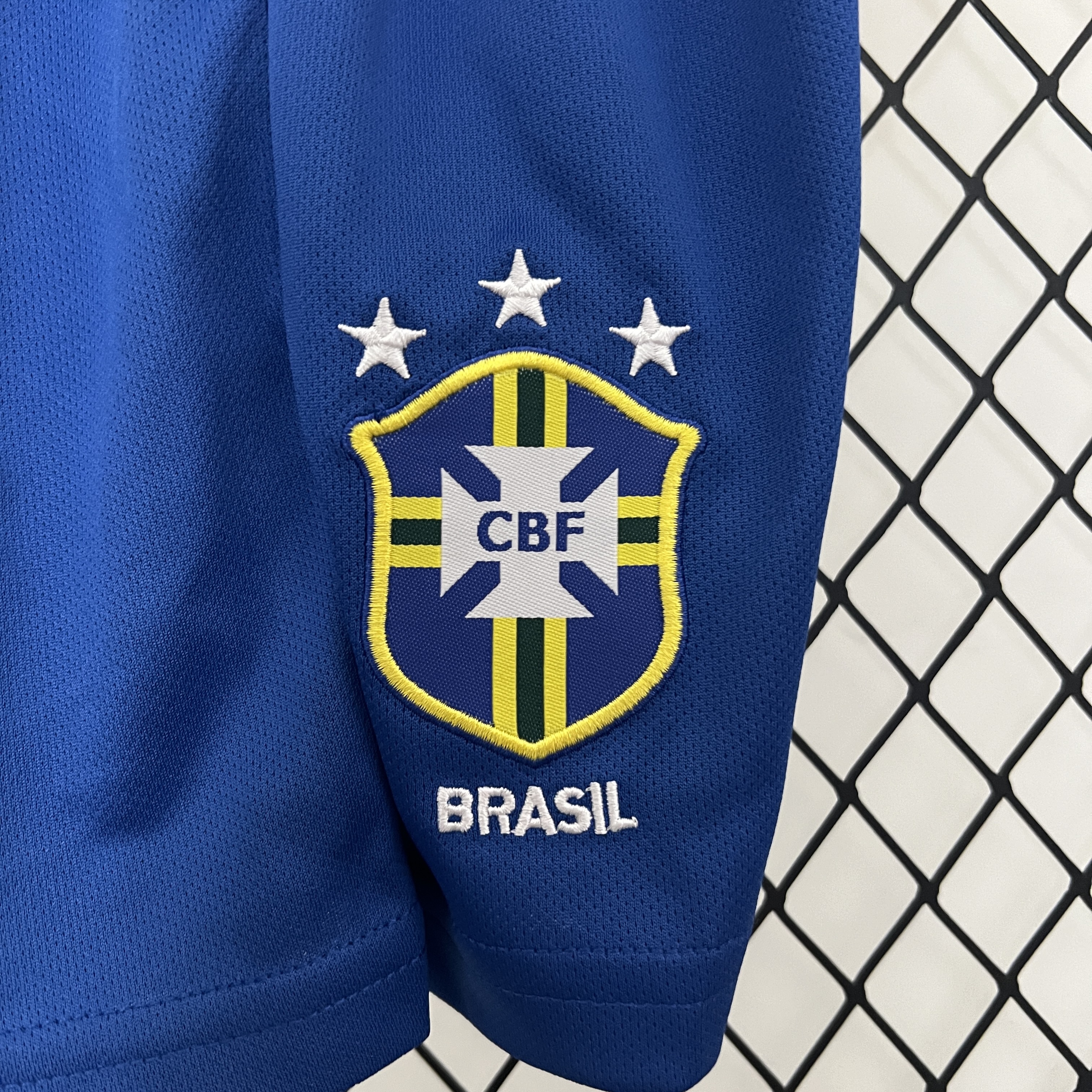 ManixJersey.com | Retro Brazil 1993-94 Home Stadium Kids Kit -Customize Name, Number and Patch | Worldwide Shipping