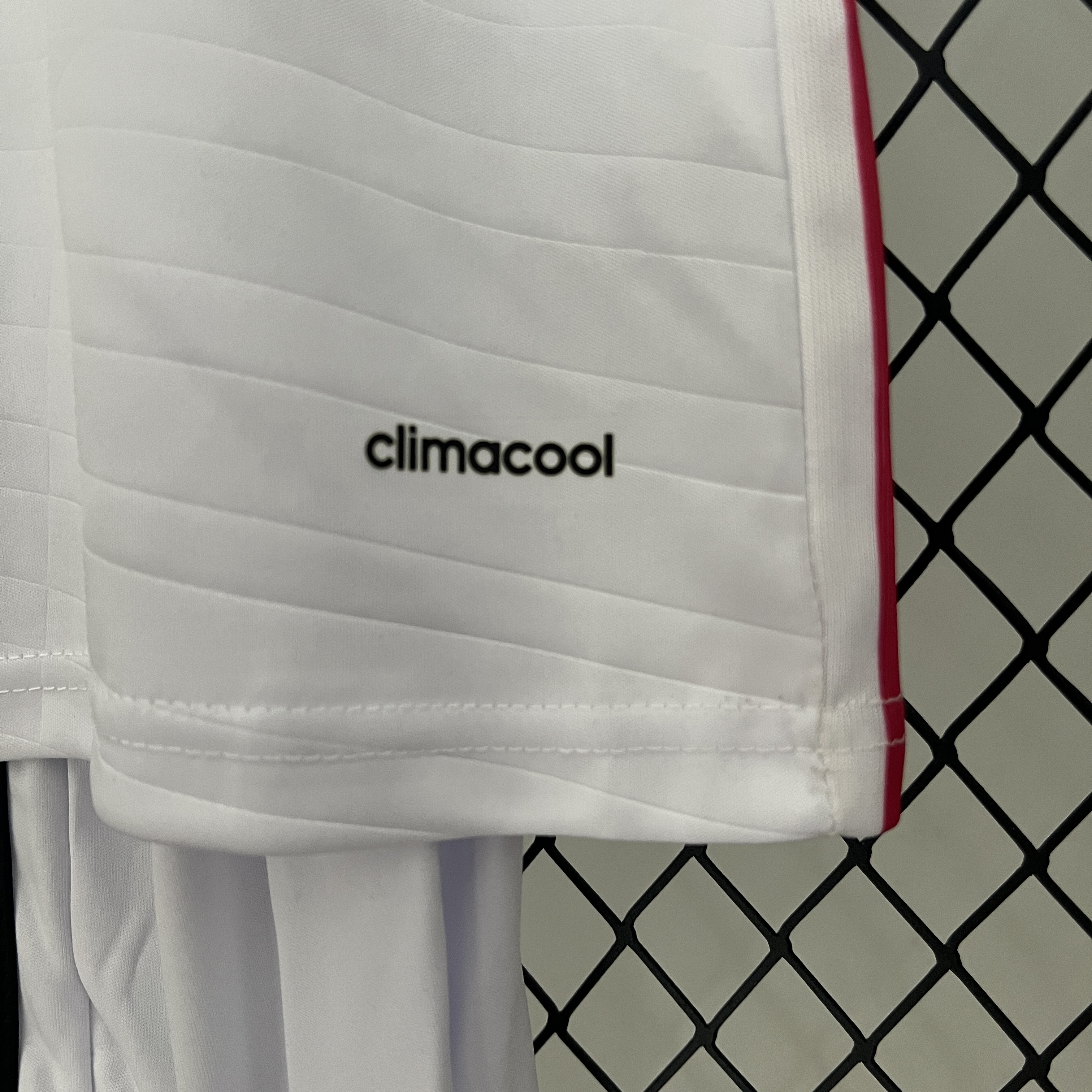 ManixJersey.com | Retro Real Madrid 14-15 Home Stadium Kids Kit -Customize Name, Number and Patch | Worldwide Shipping