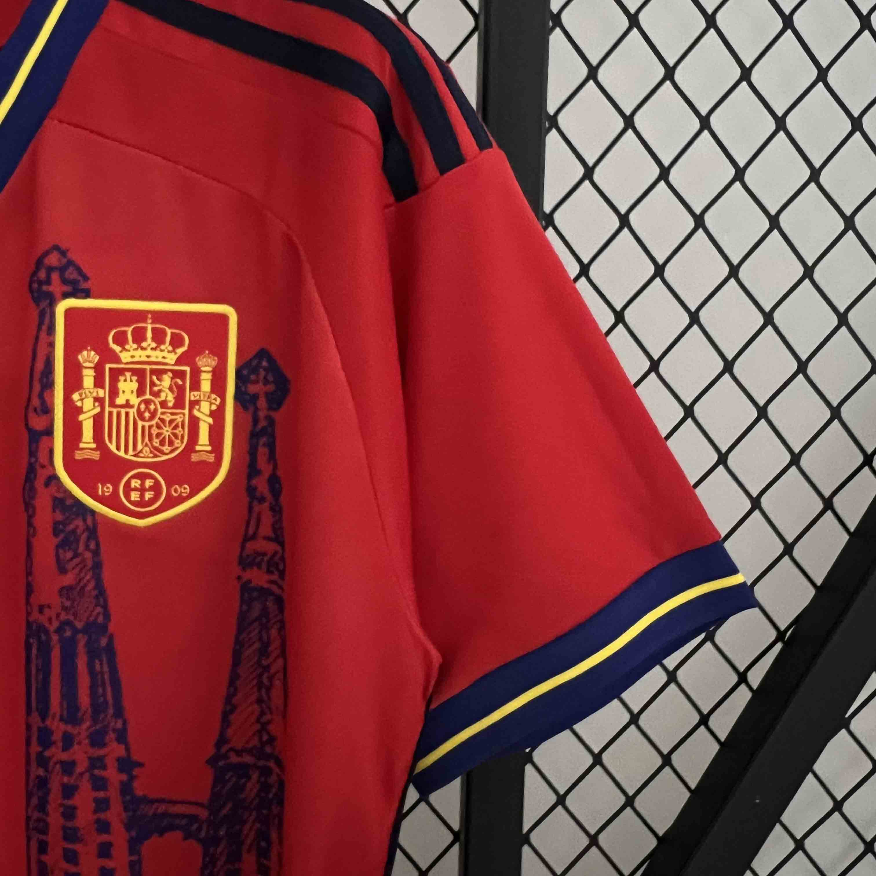 Spain 23-24 Sagrada Família Special Edition Jersey - Fans Version:football jersey mysite: unitedjerseyfootball 邓江浪:football