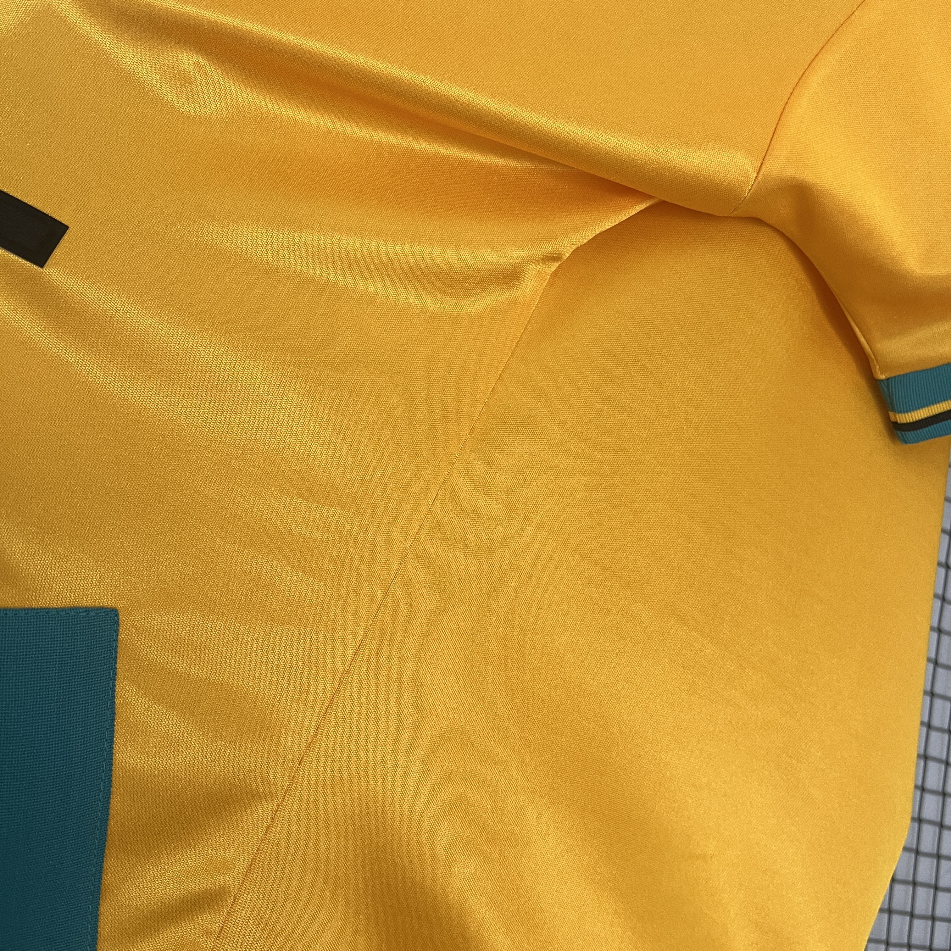 ManixJersey.com | Retro Bayern Munich 93-95 Away Jersey -Customize Name, Number and Patch | Worldwide Shipping