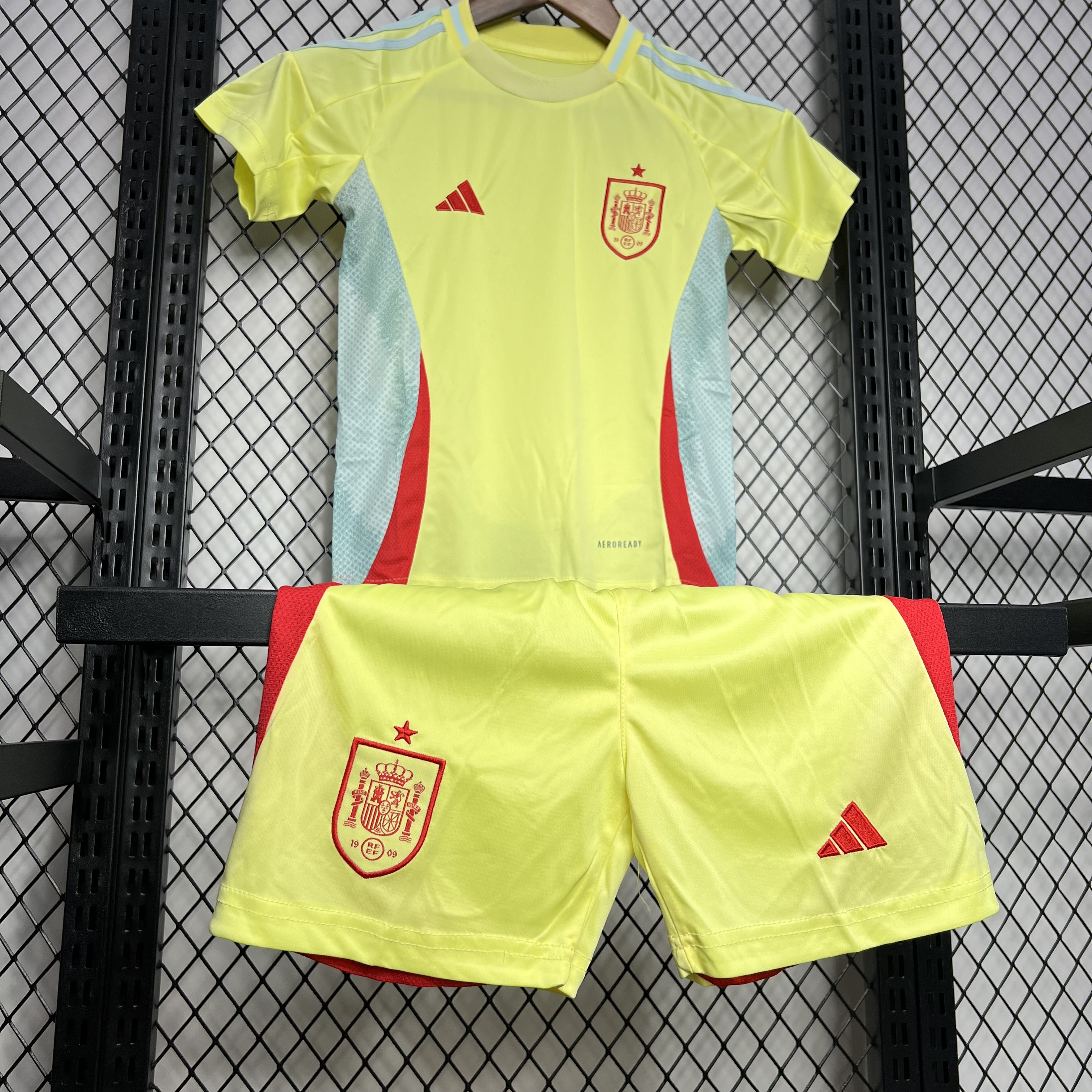 JerseysGala.com | Spain 2024 Away Kids Kit -Customize Name, Number and Patch | Worldwide Shipping