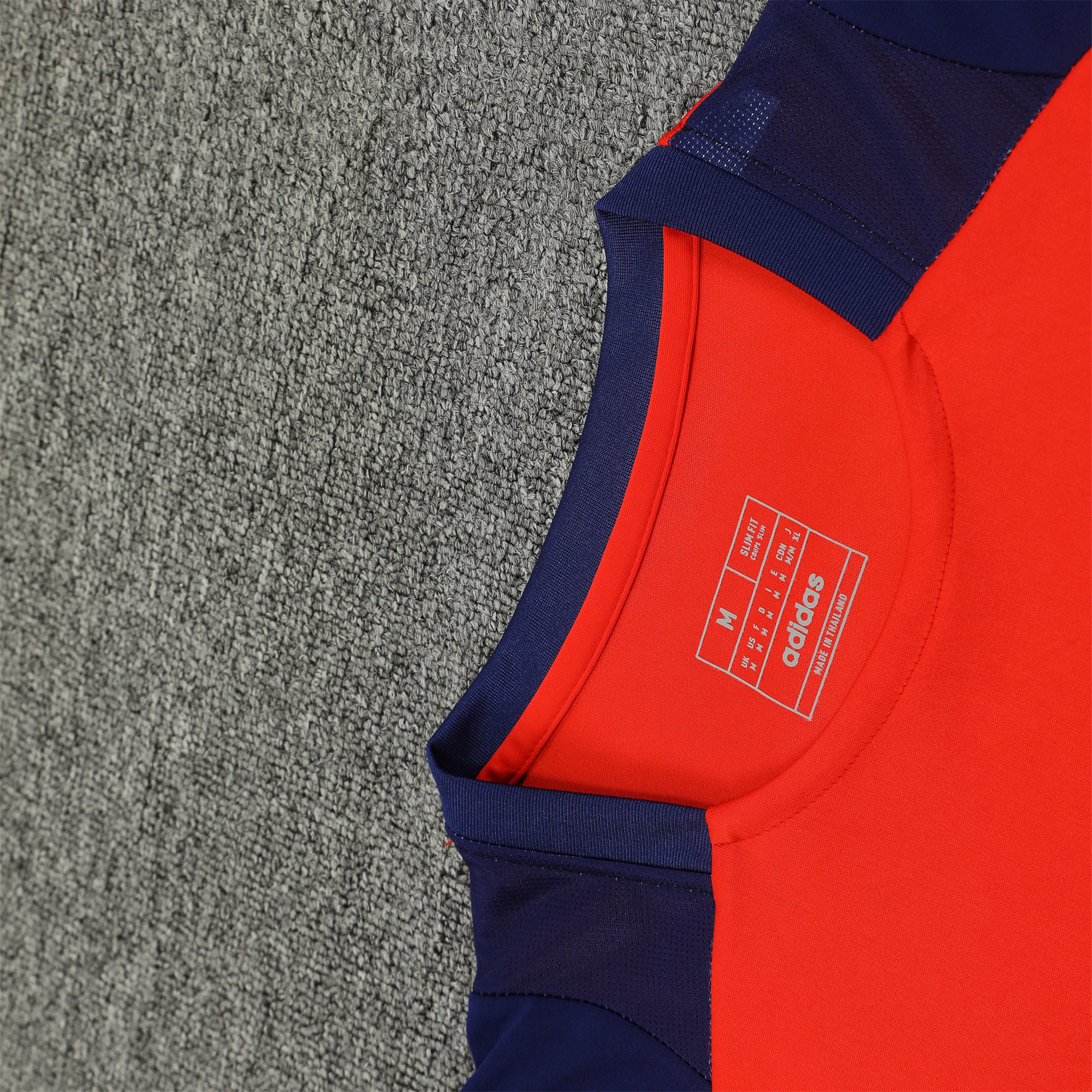 ManixJersey.com | Spain 24-25 Vest Training Set - Red -Customize Name, Number and Patch | Worldwide Shipping