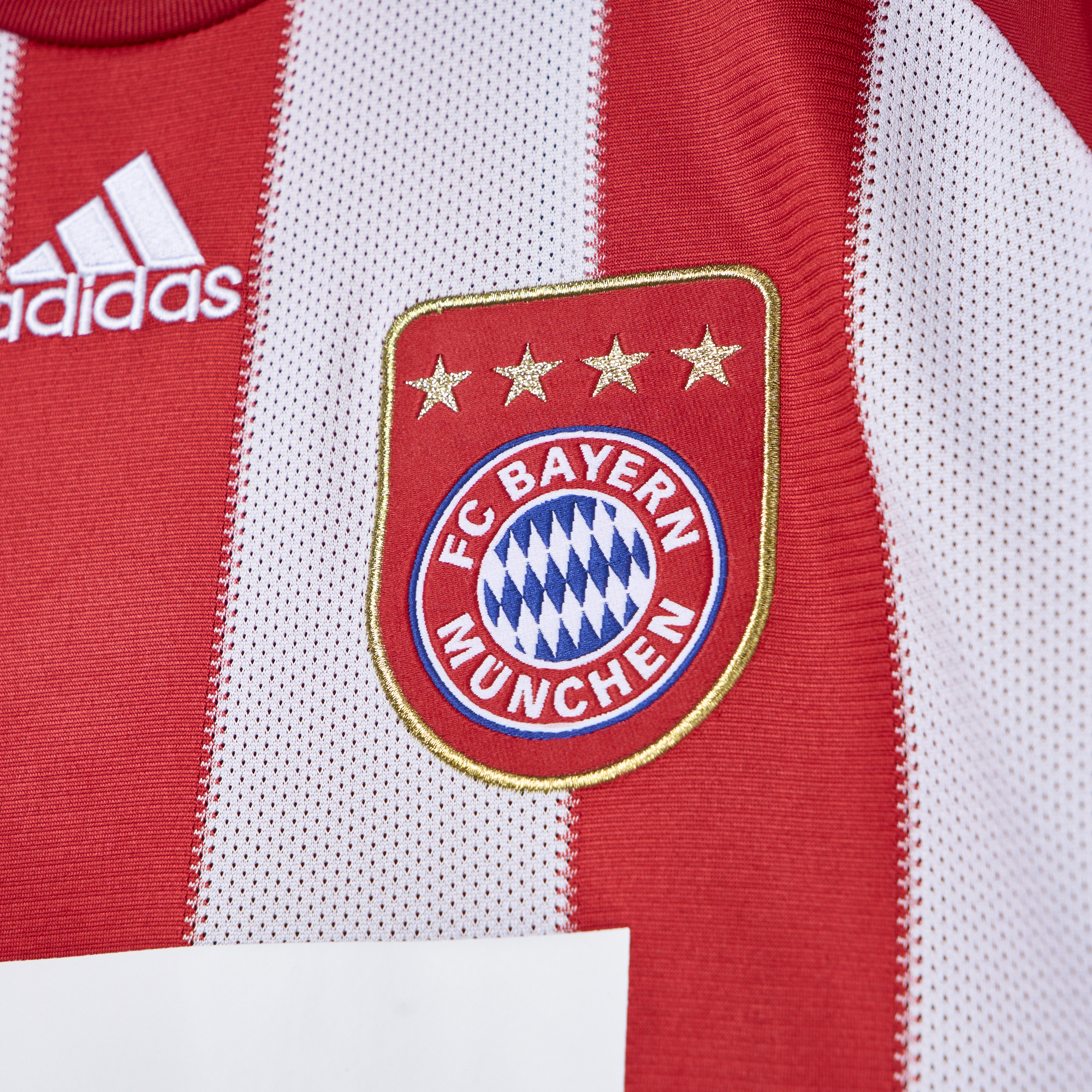SIUjerseys-Retro Bayern Munich 10-11 Home Stadium Jersey