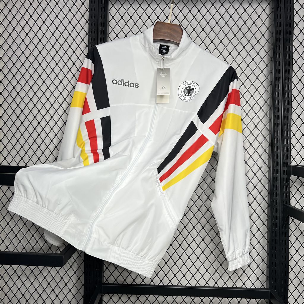 Germany 2024 White Windbreaker - Player Version:football jersey mysite: unitedjerseyfootball 邓江浪:football
