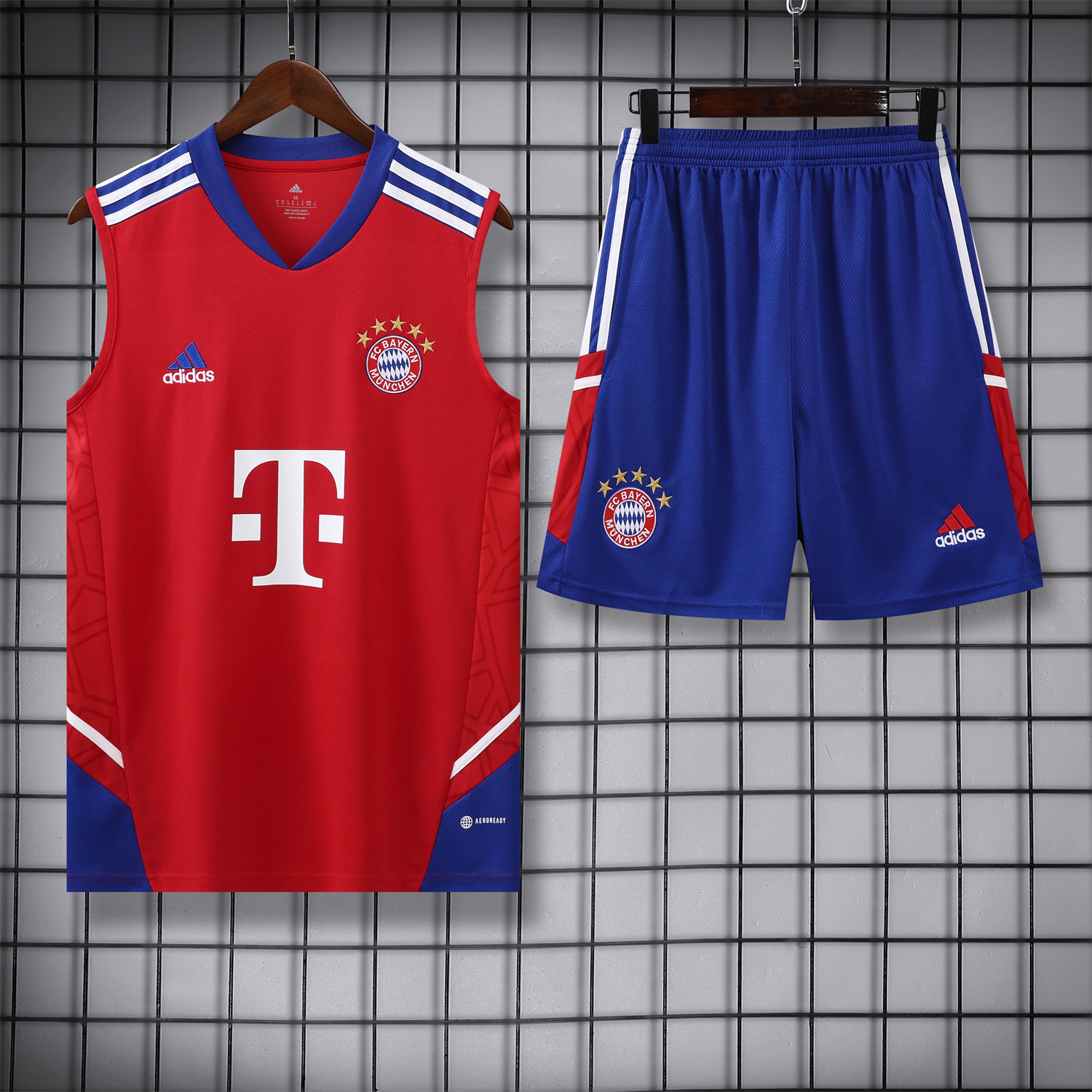 Bayern Munich 23-24 Red BlueTraining Vest Suit:football jersey mysite: unitedjerseyfootball 邓江浪:football