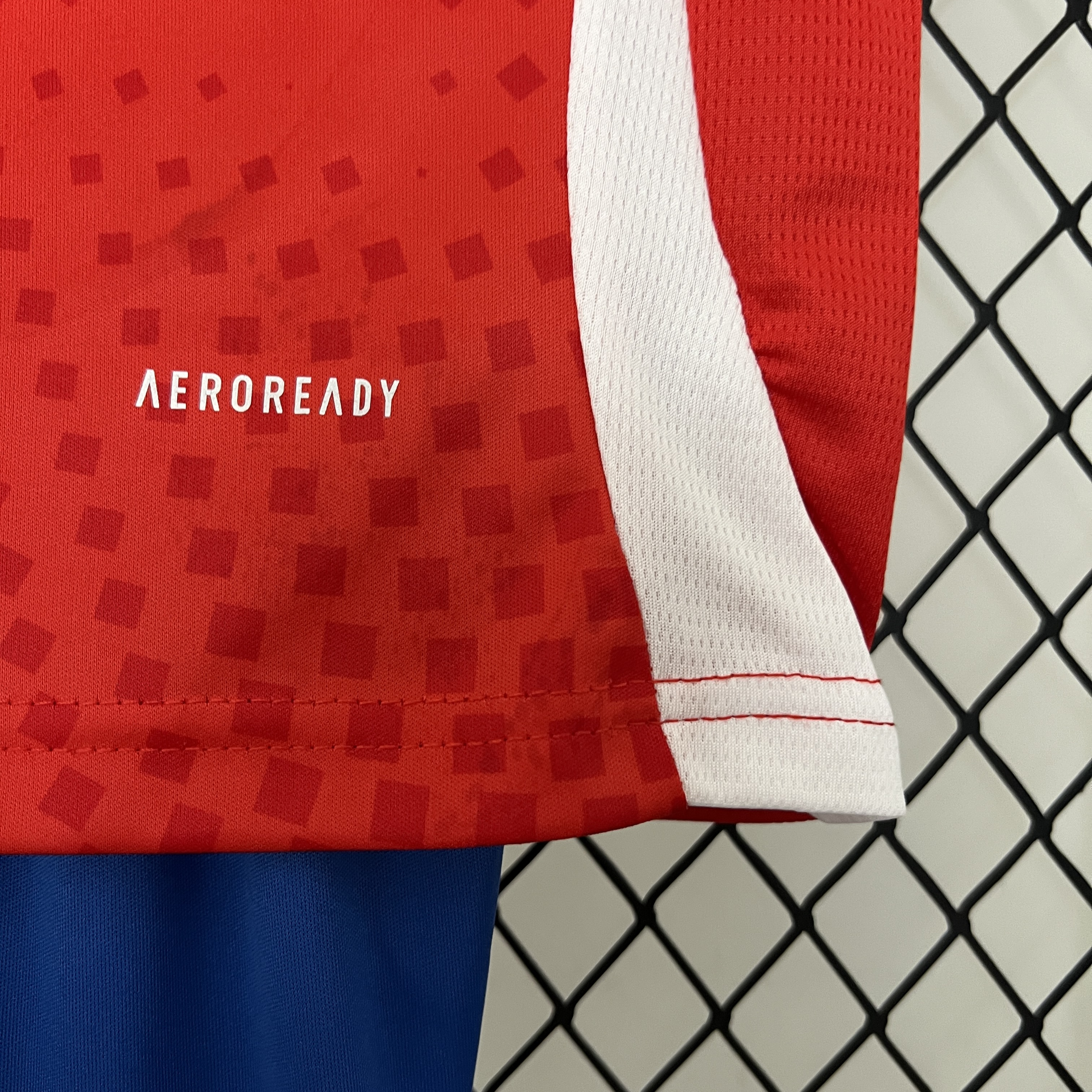 ManixJersey.com | Chile 2024 Home Stadium Kids Kit -Customize Name, Number and Patch | Worldwide Shipping