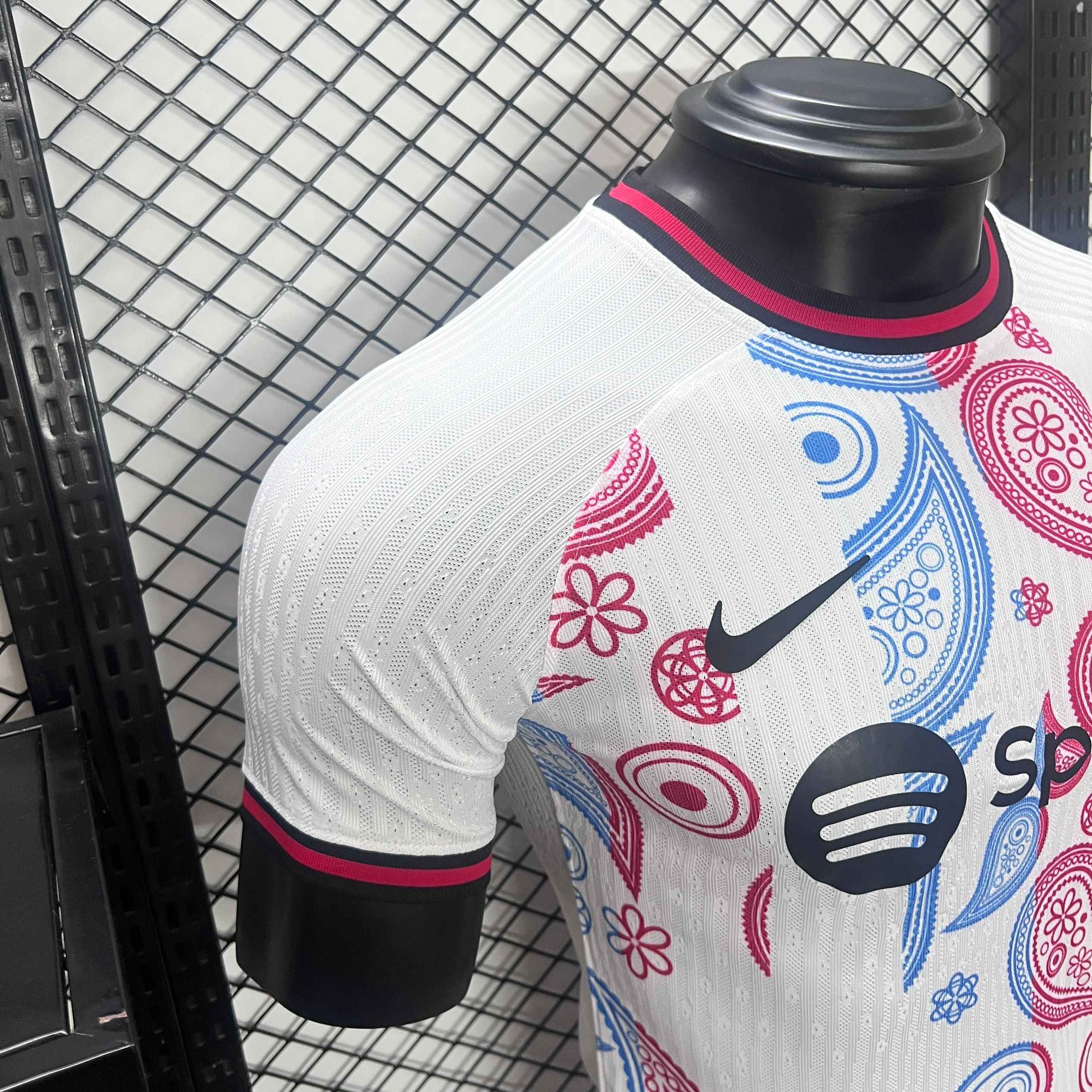 ManixJersey.com | Barcelona 24-25 White Speical Jersey - Player Version -Customize Name, Number and Patch | Worldwide Shipping