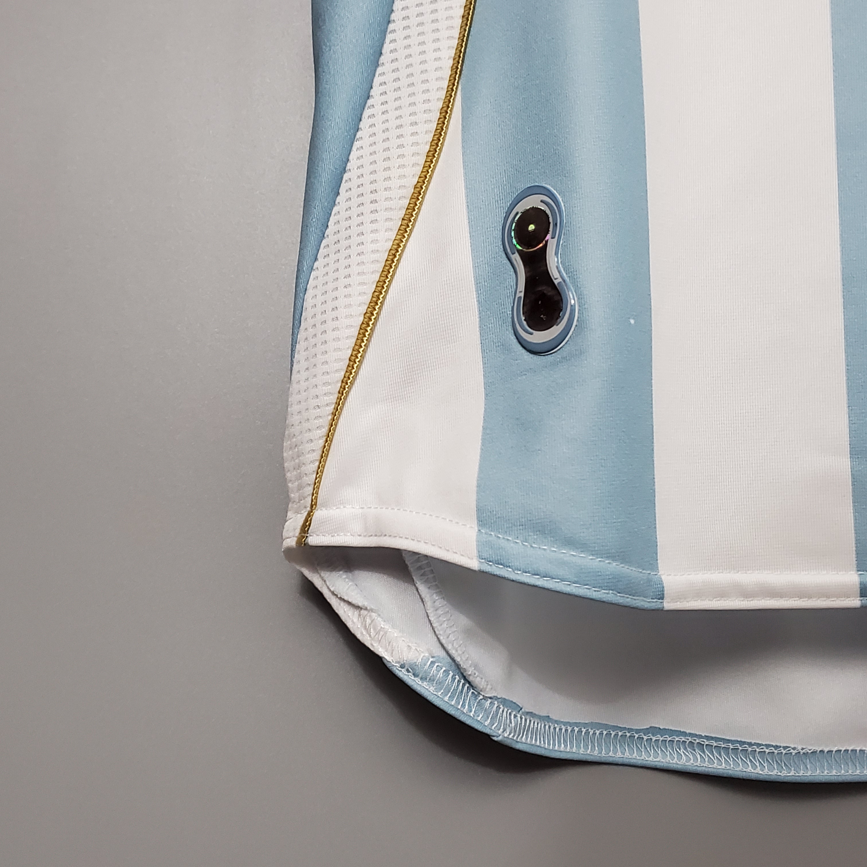ManixJersey.com | Retro Argentina 2006 Home Stadium Jersey -Customize Name, Number and Patch | Worldwide Shipping