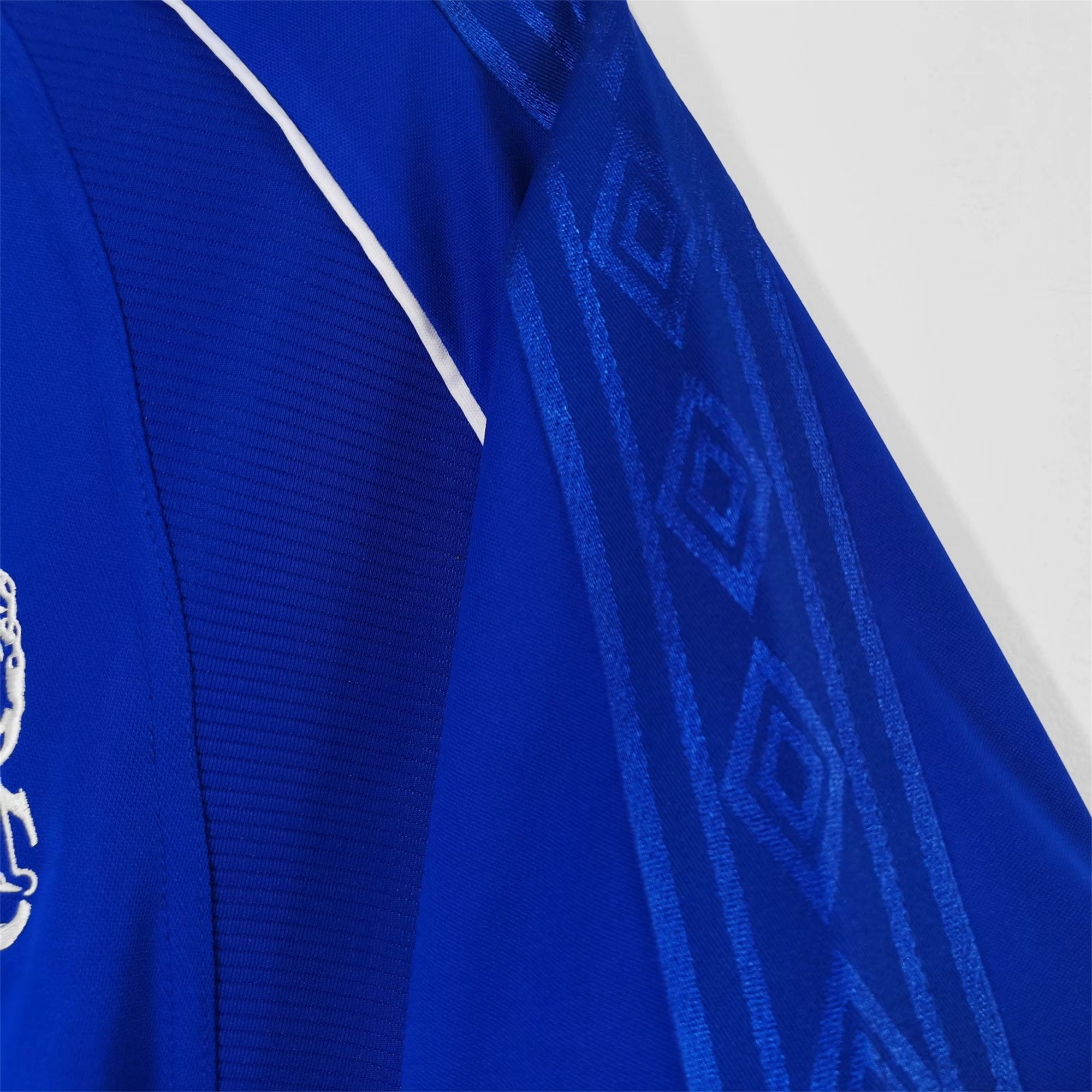 ManixJersey.com | Retro C.H.E.L.S.E.A 1999-01 Home Stadium Jersey -Customize Name, Number and Patch | Worldwide Shipping