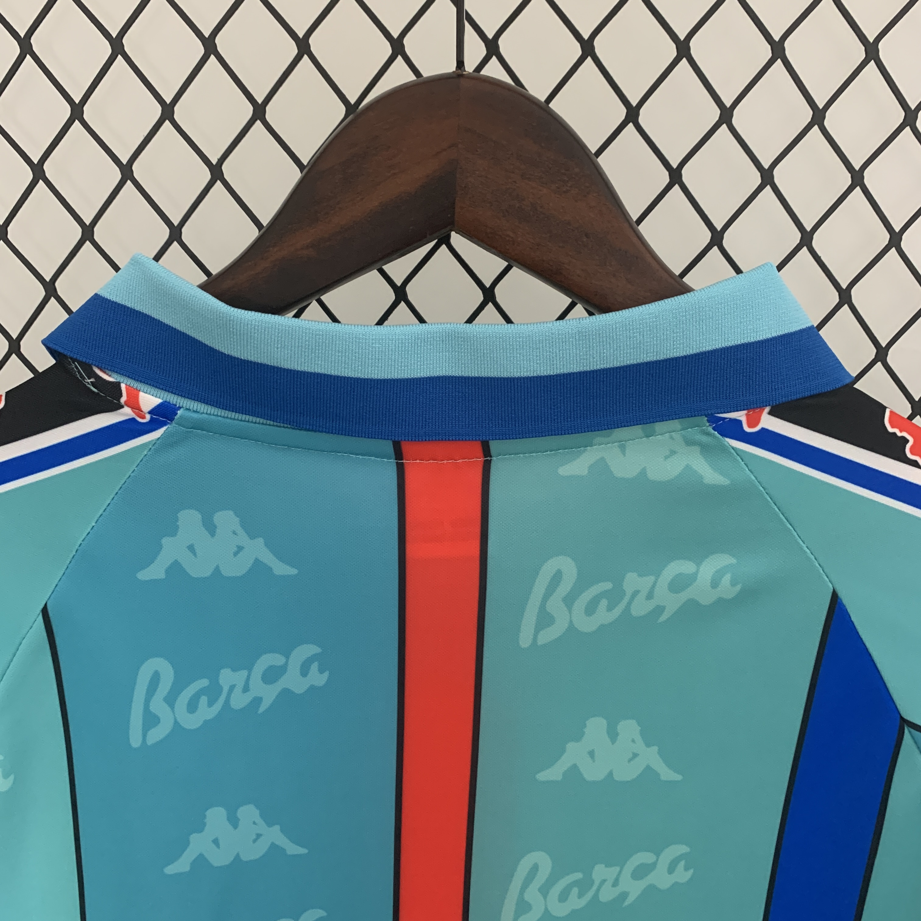 SIUjerseys-Retro Barcelona 96-97 Away Stadium Long Sleeve Jersey