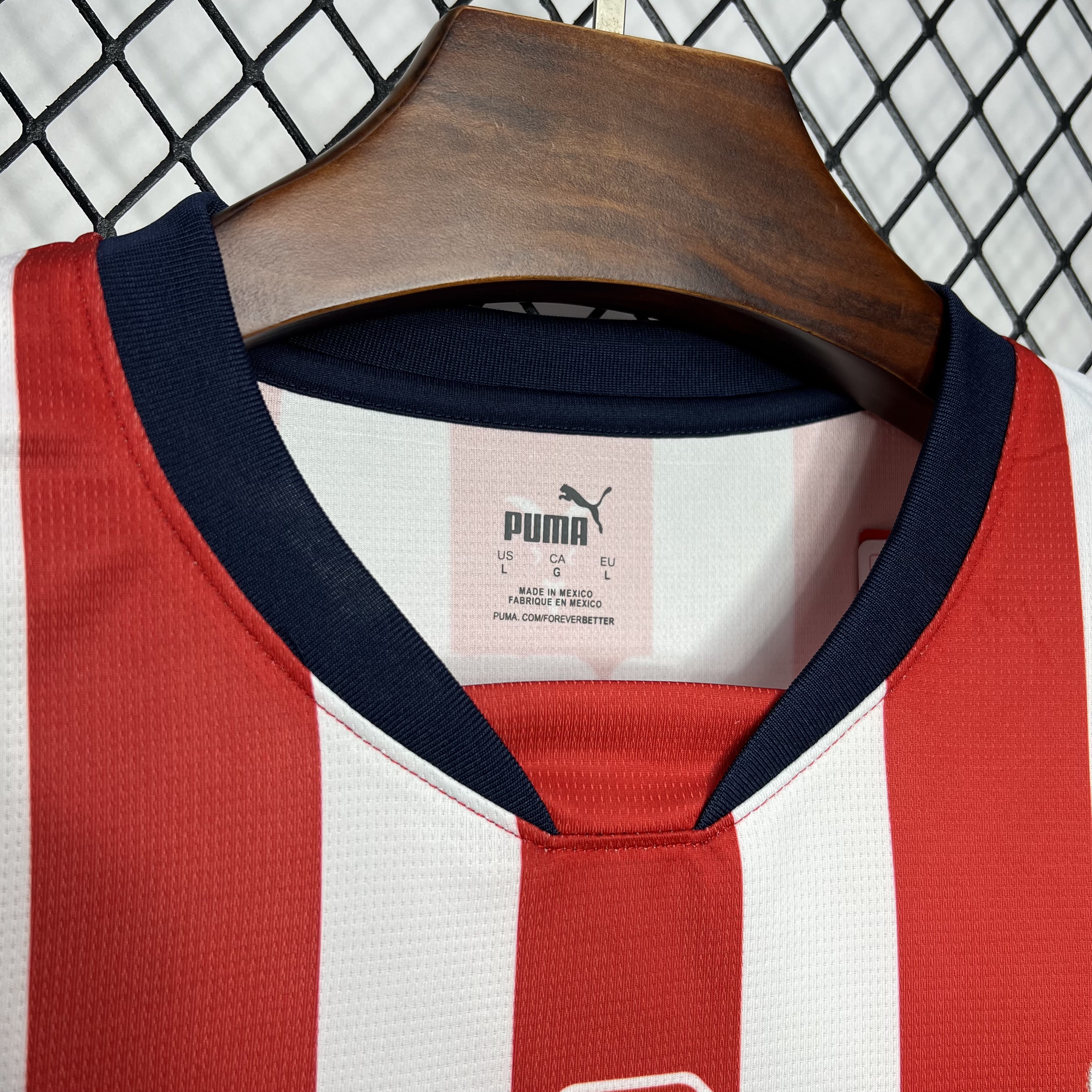 ManixJersey.com | Chivas de Guadalajara 24-25 Home Stadium Jersey - Fans Version -Customize Name, Number and Patch | Worldwide Shipping