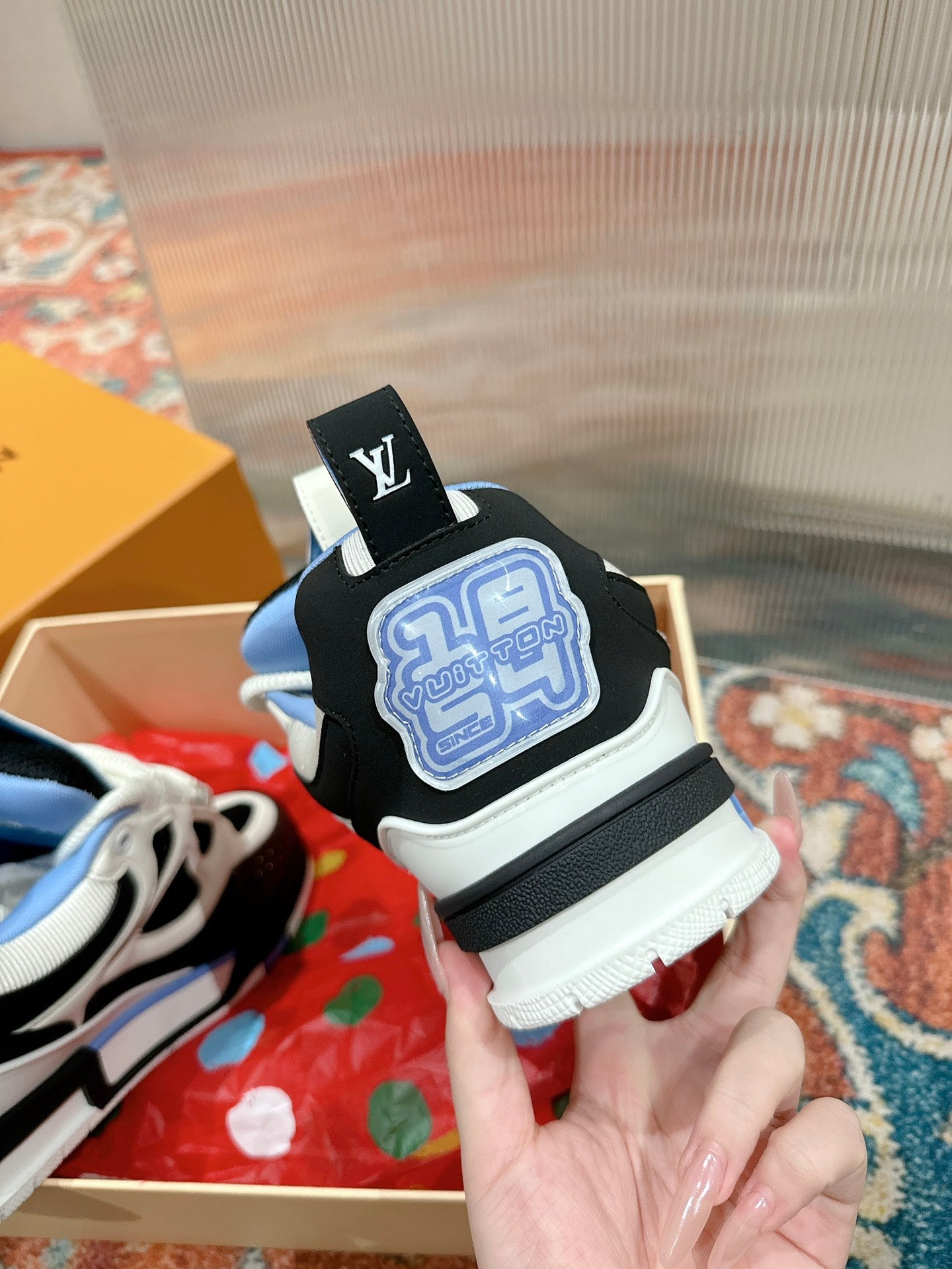 LV SKATE SNEAKER IN WHITE MIX BLACK AND SKY BLUE CALFSKIN、mysite、Cacoeks